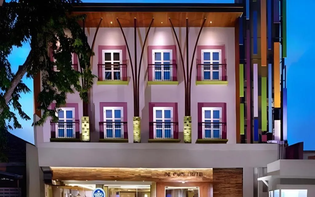 Life Puri Hotel Surabaya