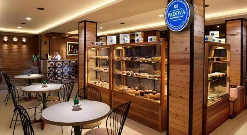 Life Puri Hotel Surabaya