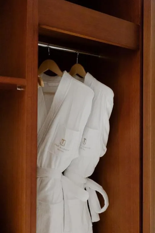 Top Cloud Hotel Iksan