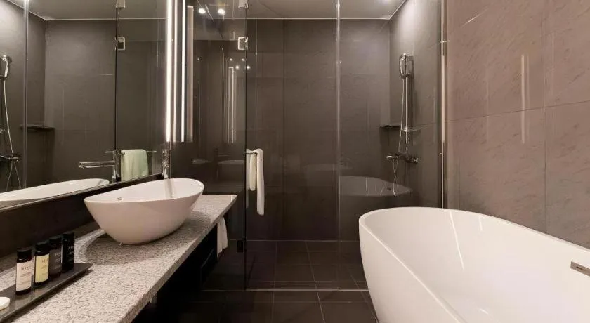 Top Cloud Hotel Iksan