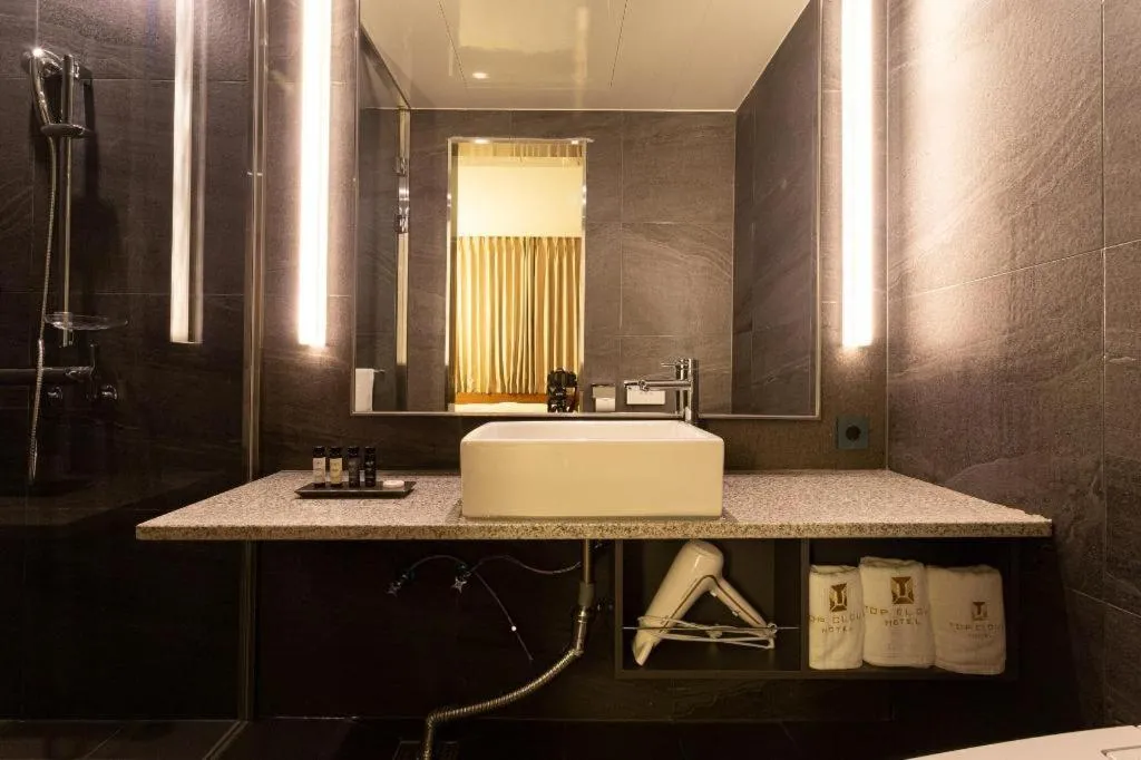 Top Cloud Hotel Iksan