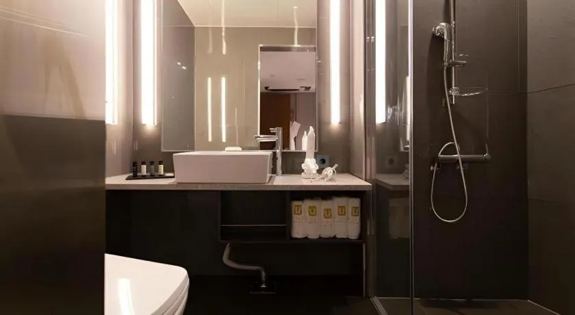 Top Cloud Hotel Iksan