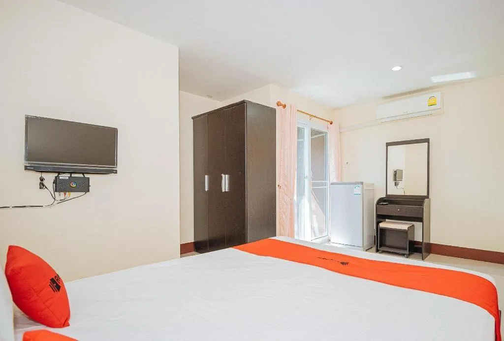 Bed in Supattranai Home Hua Hin