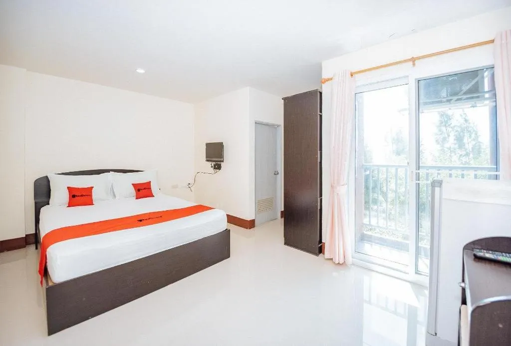 Bed in Supattranai Home Hua Hin