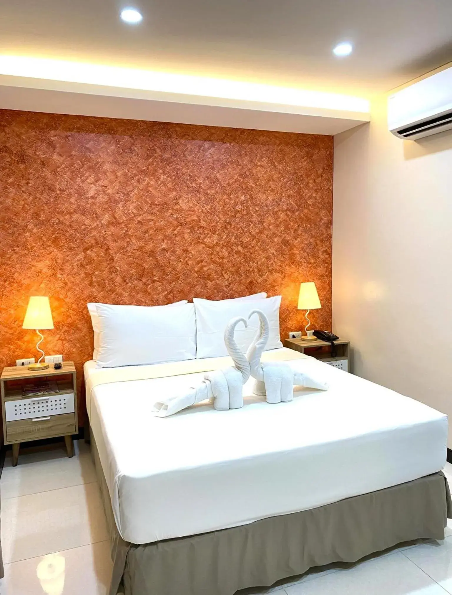 Bed in DCCCO Hotel Bed in DCCCO Hotel