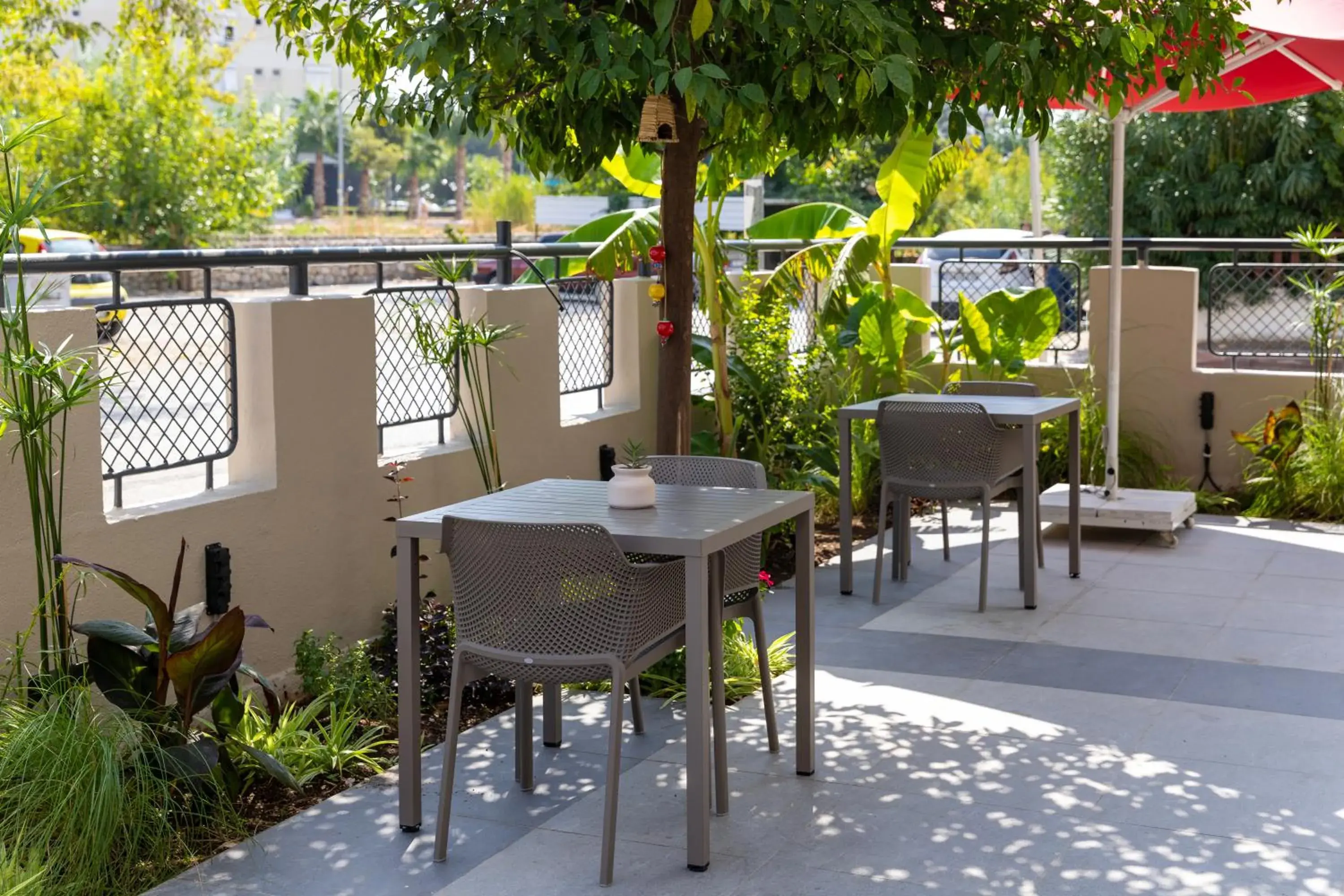 Restaurant/places to eat in 7inn Restaurant/places to eat in 7inn