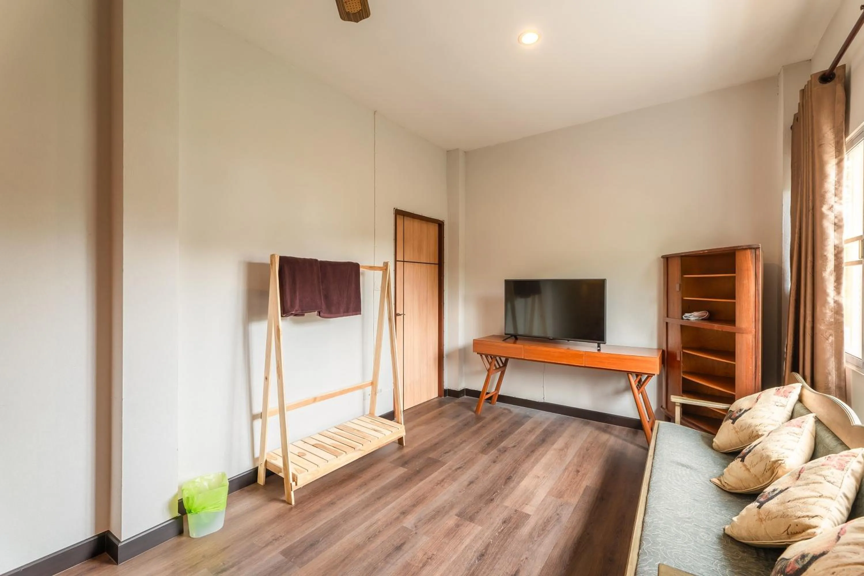 Bed in Guru Resort Chiang Mai