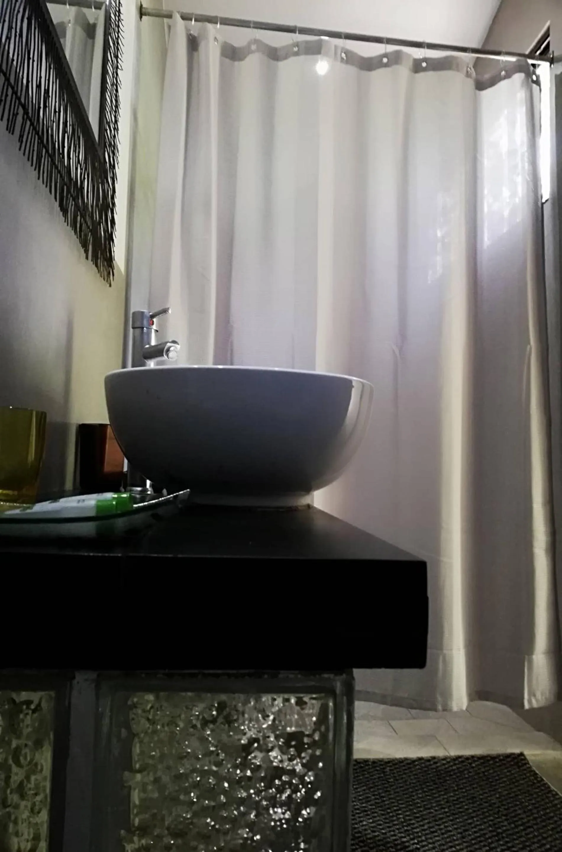 Bathroom in Green Sanctuary Hotel