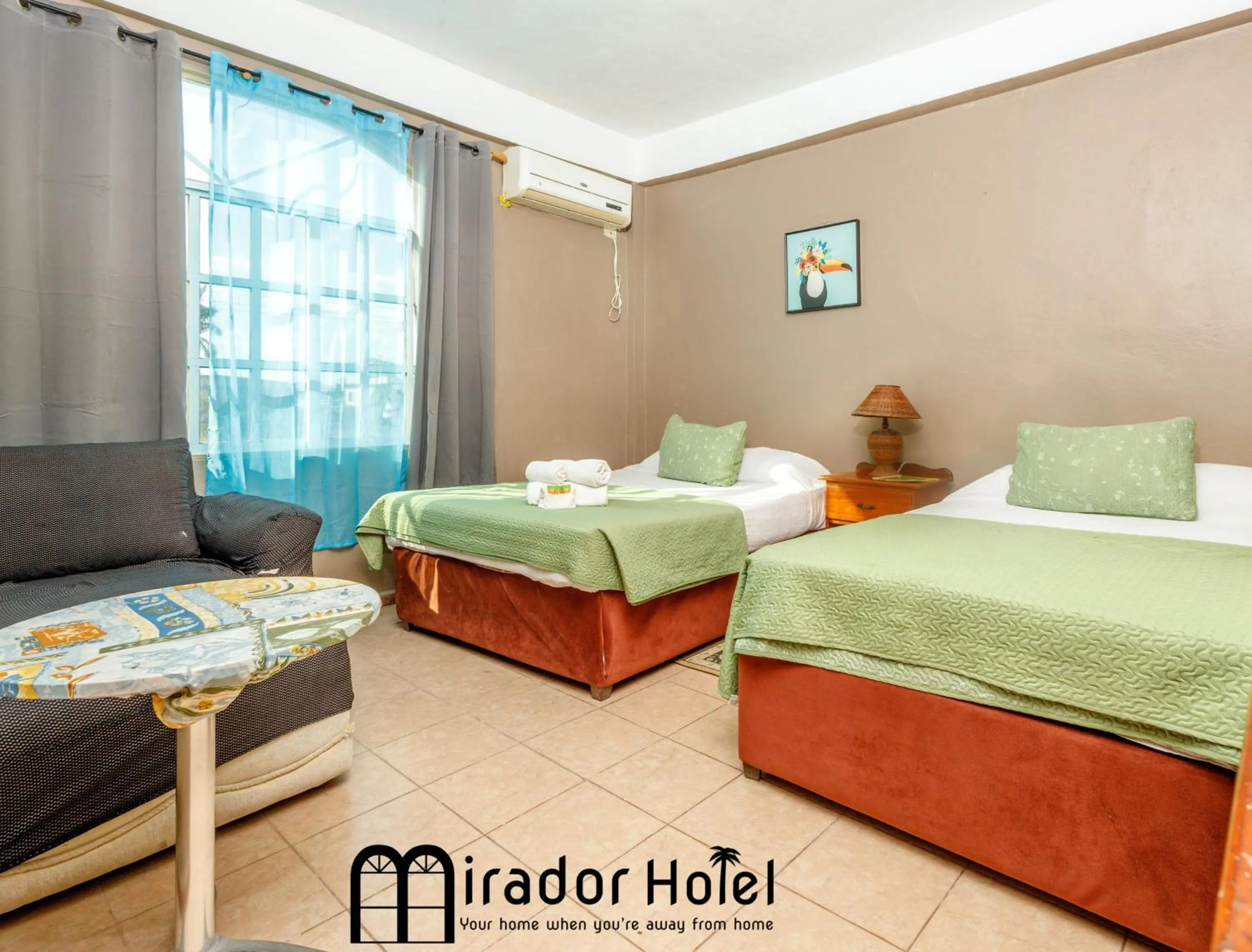 towels, Bed in Mirador Hotel
