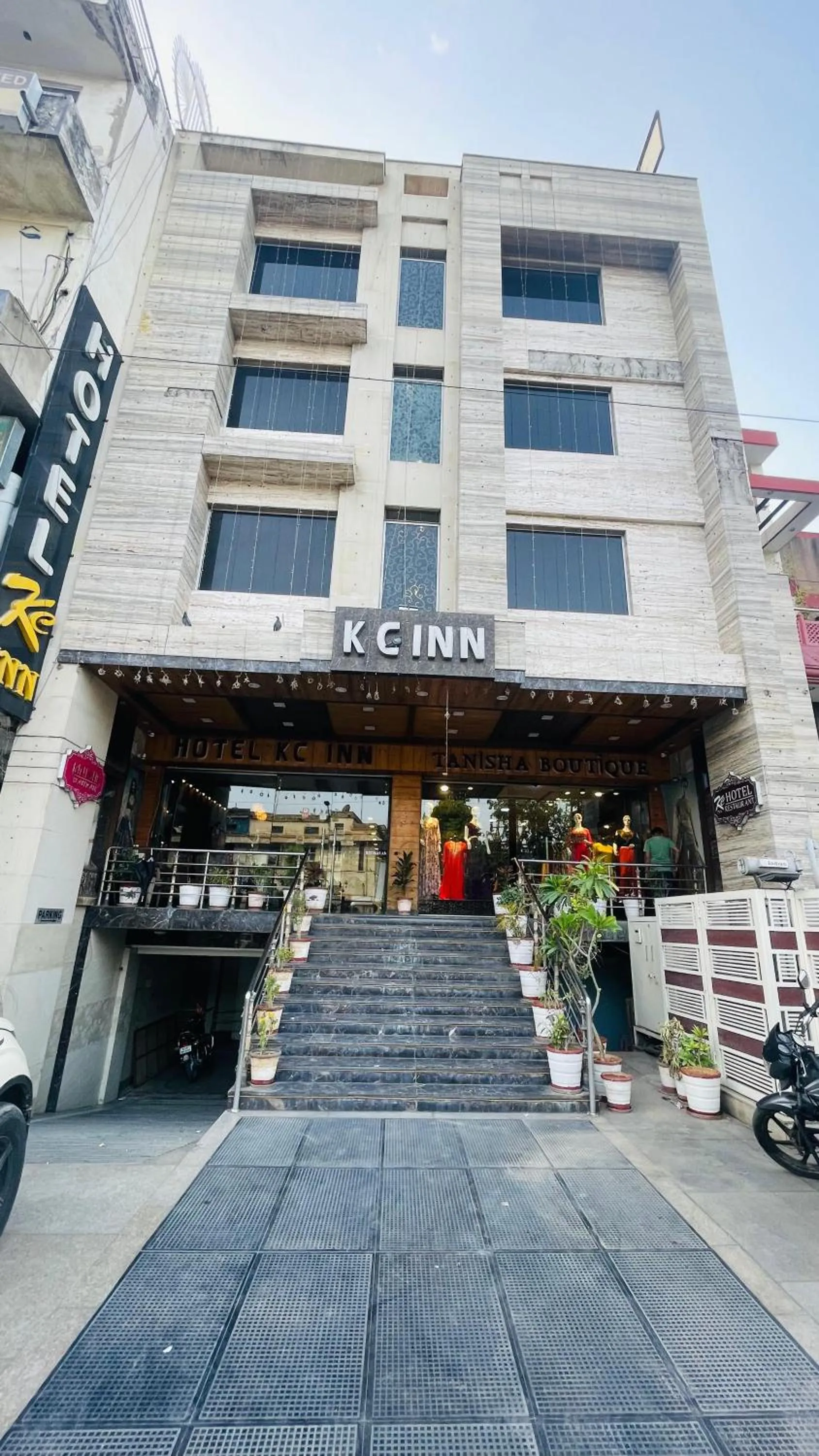 Property building in Hotel Kc Inn Ajmer