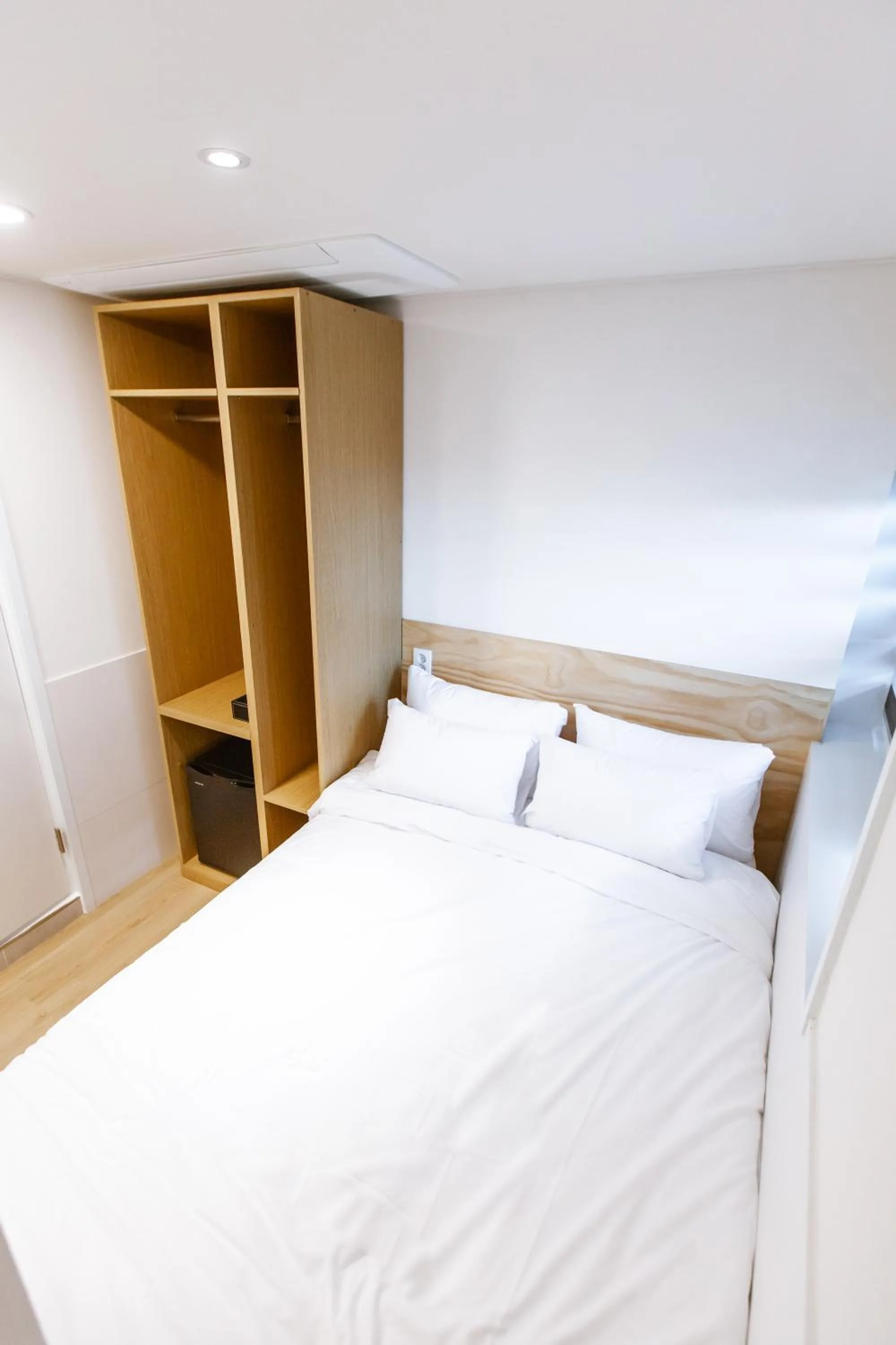 Bed in Step Inn Myeongdong 1