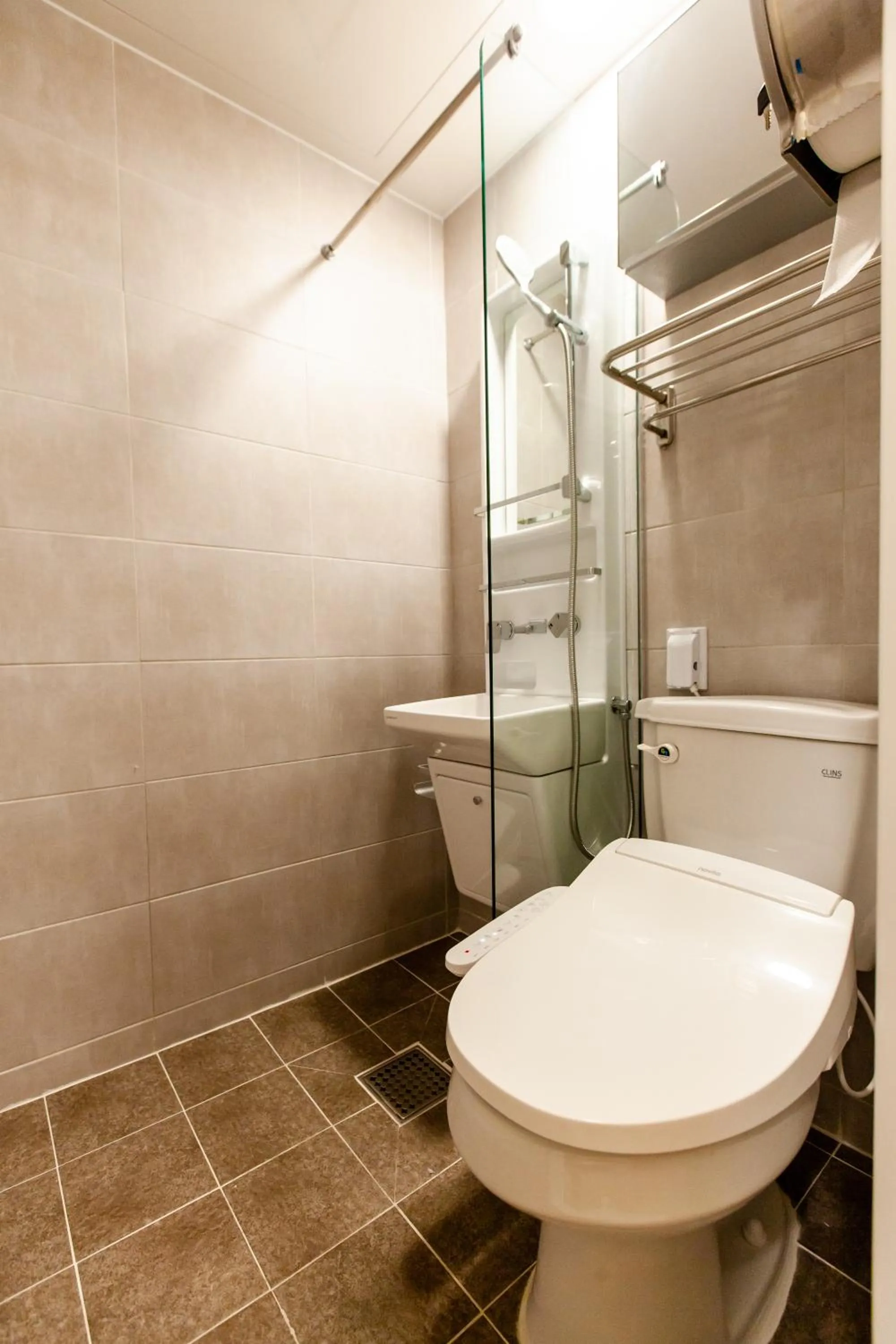 Toilet in Step Inn Myeongdong 1