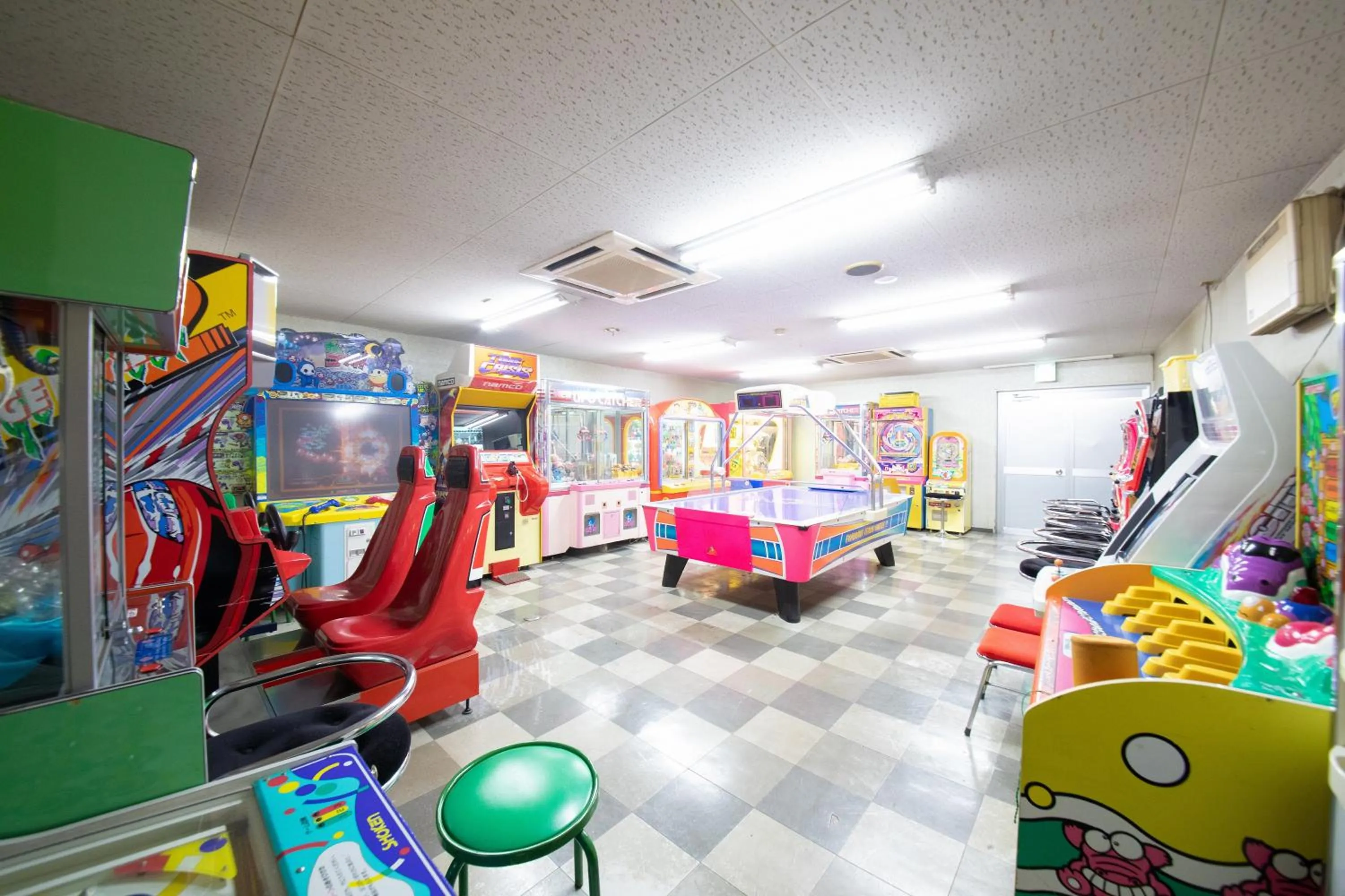 Area and facilities in Toba Grand Hotel