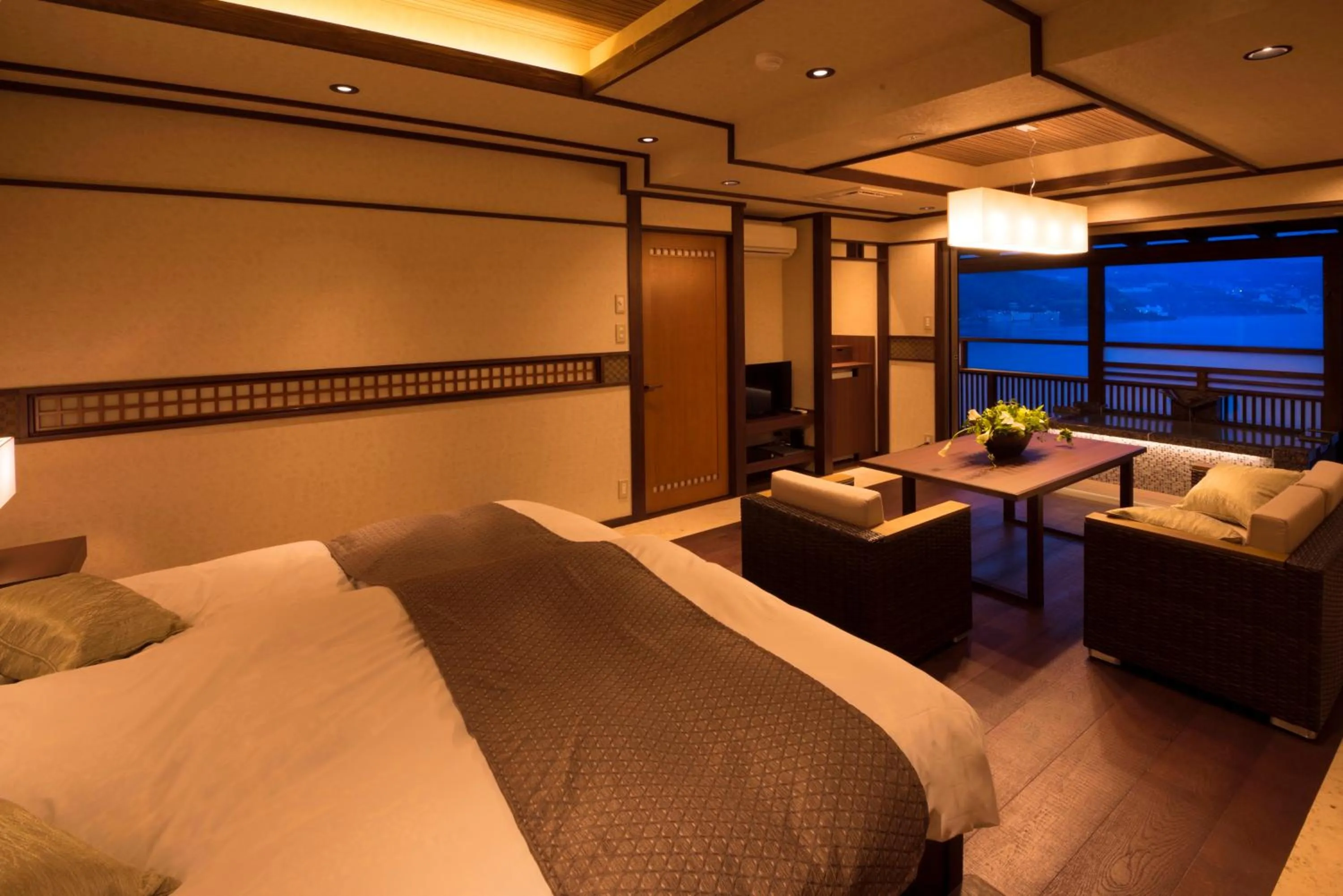 Photo of the whole room, Bed in Uminohana