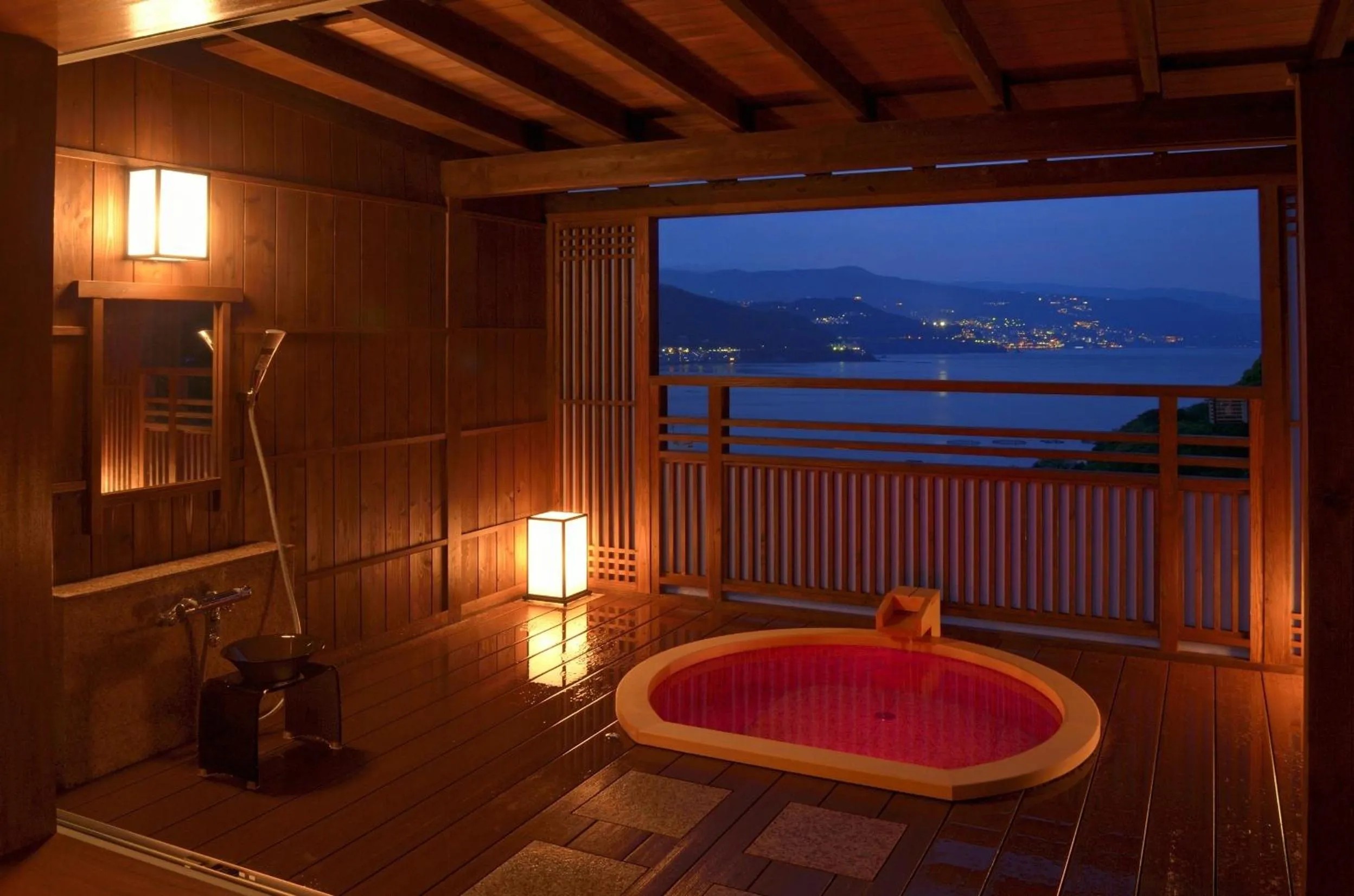 Hot Spring Bath in Uminohana