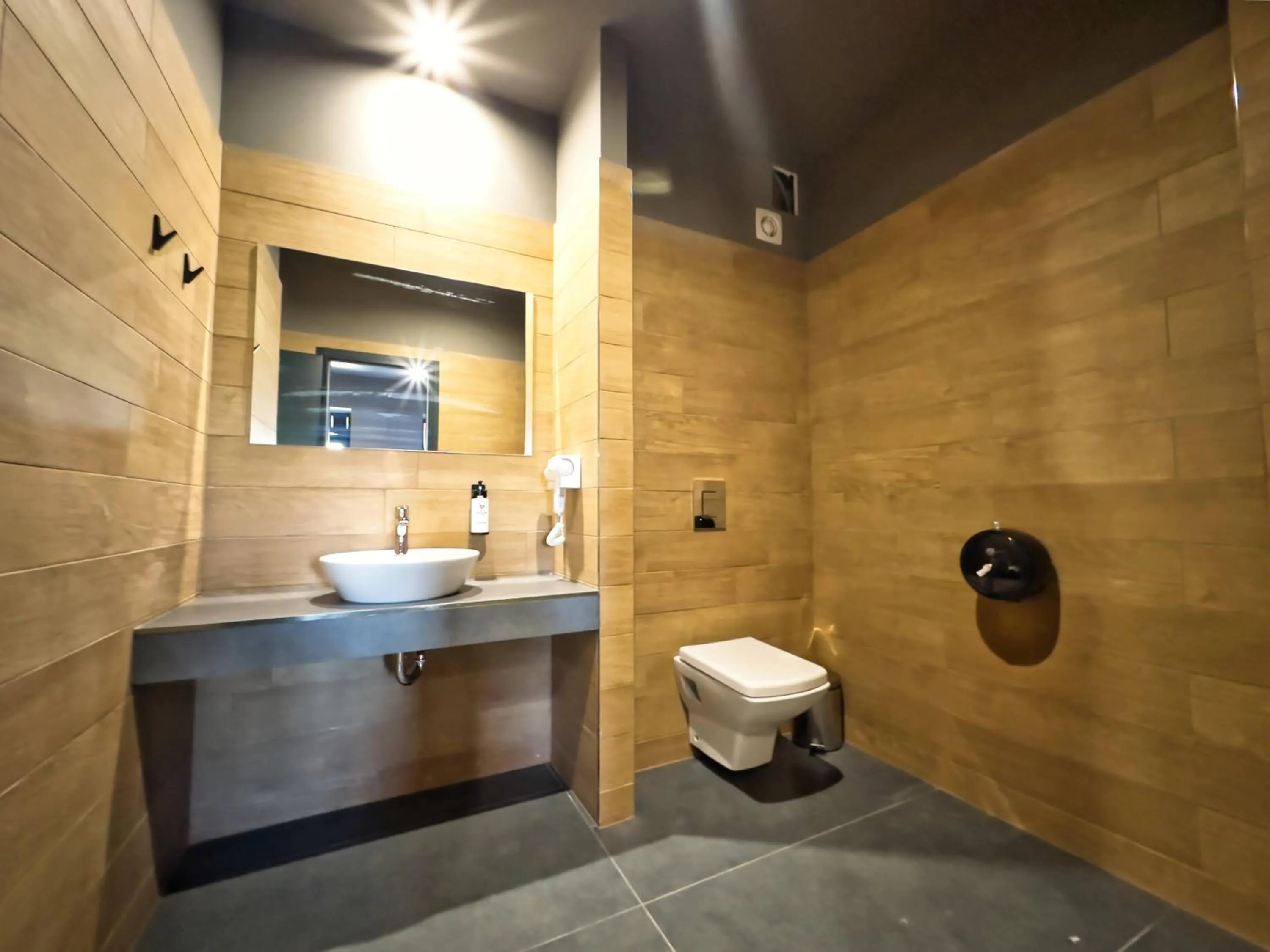 VIGOR Hotel