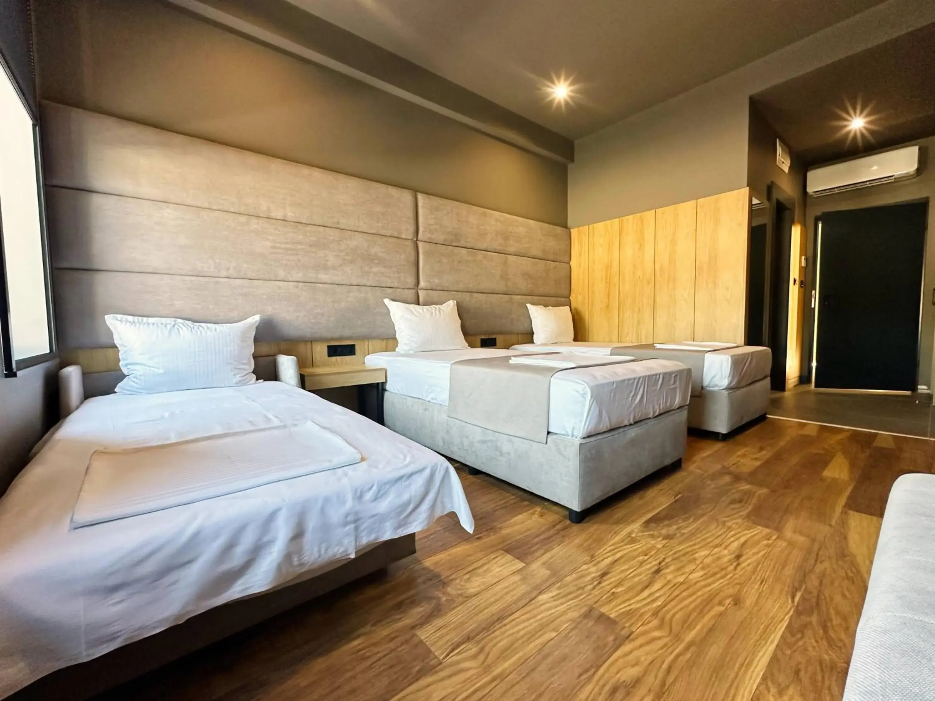 Double Room with Extra Bed - single occupancy in VIGOR Hotel Double Room with Extra Bed - single occupancy in VIGOR Hotel