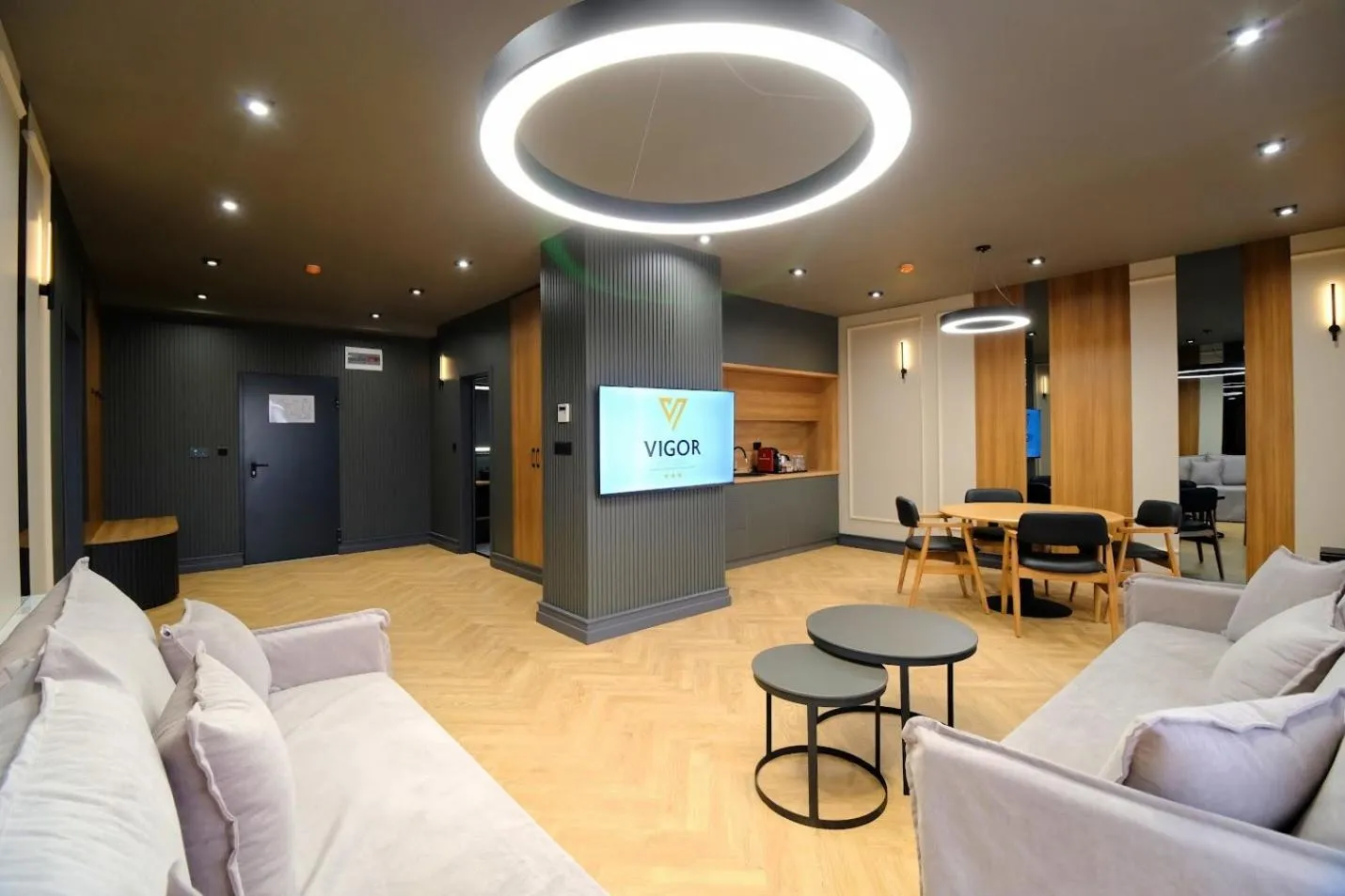 VIGOR Hotel