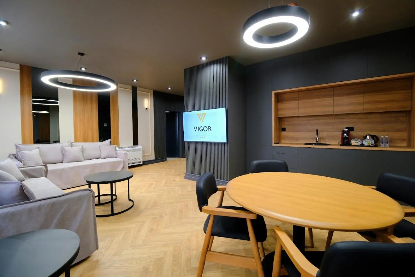 VIGOR Hotel