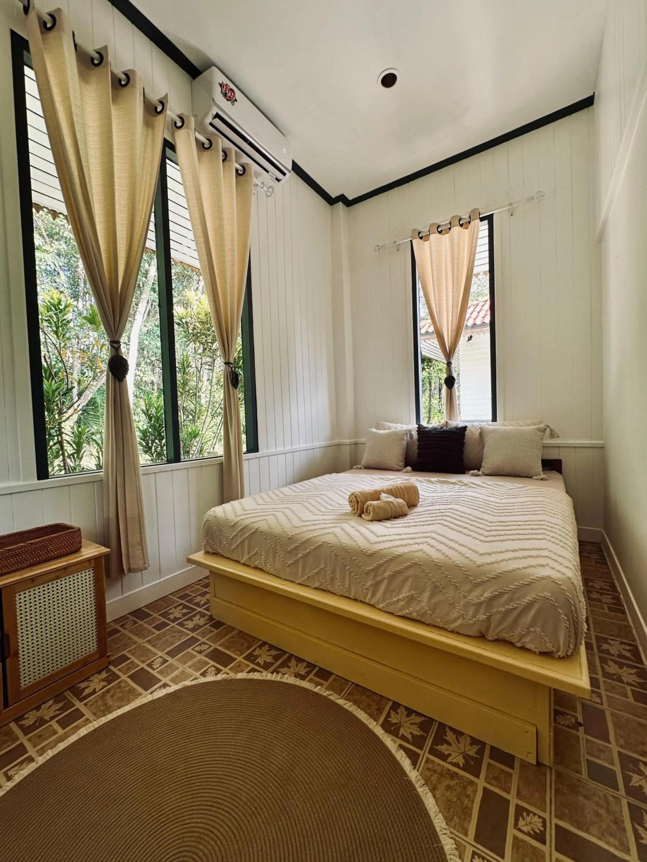 Bed in Koh Kood Garden House