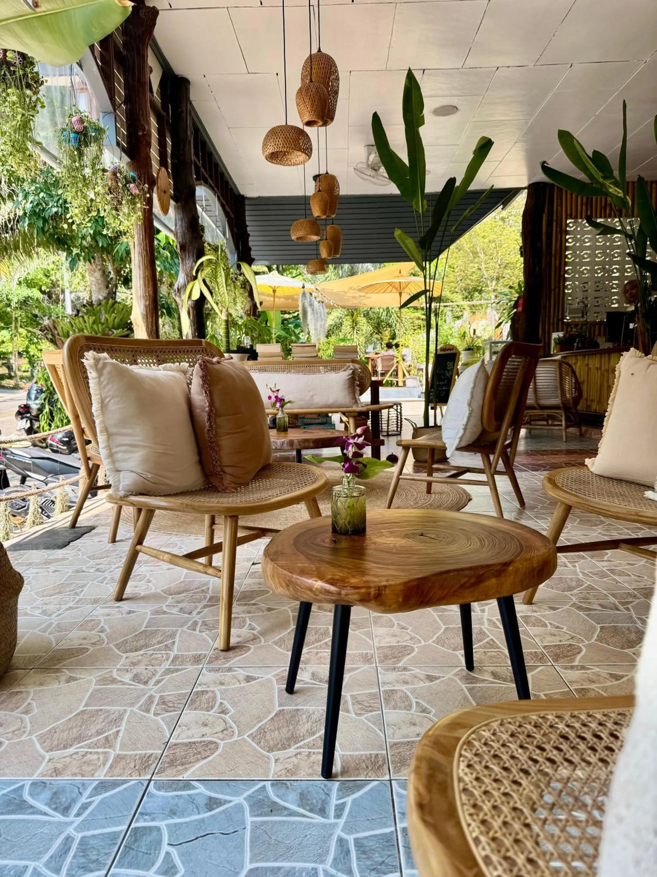 Restaurant/places to eat in Koh Kood Garden House