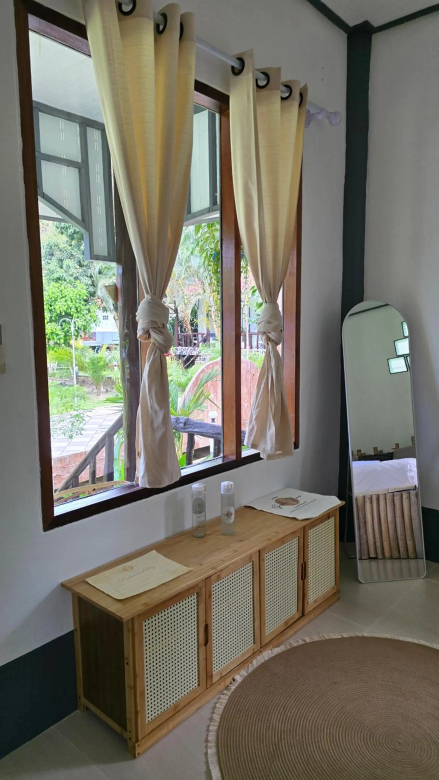 Photo of the whole room, Bed in Koh Kood Garden House