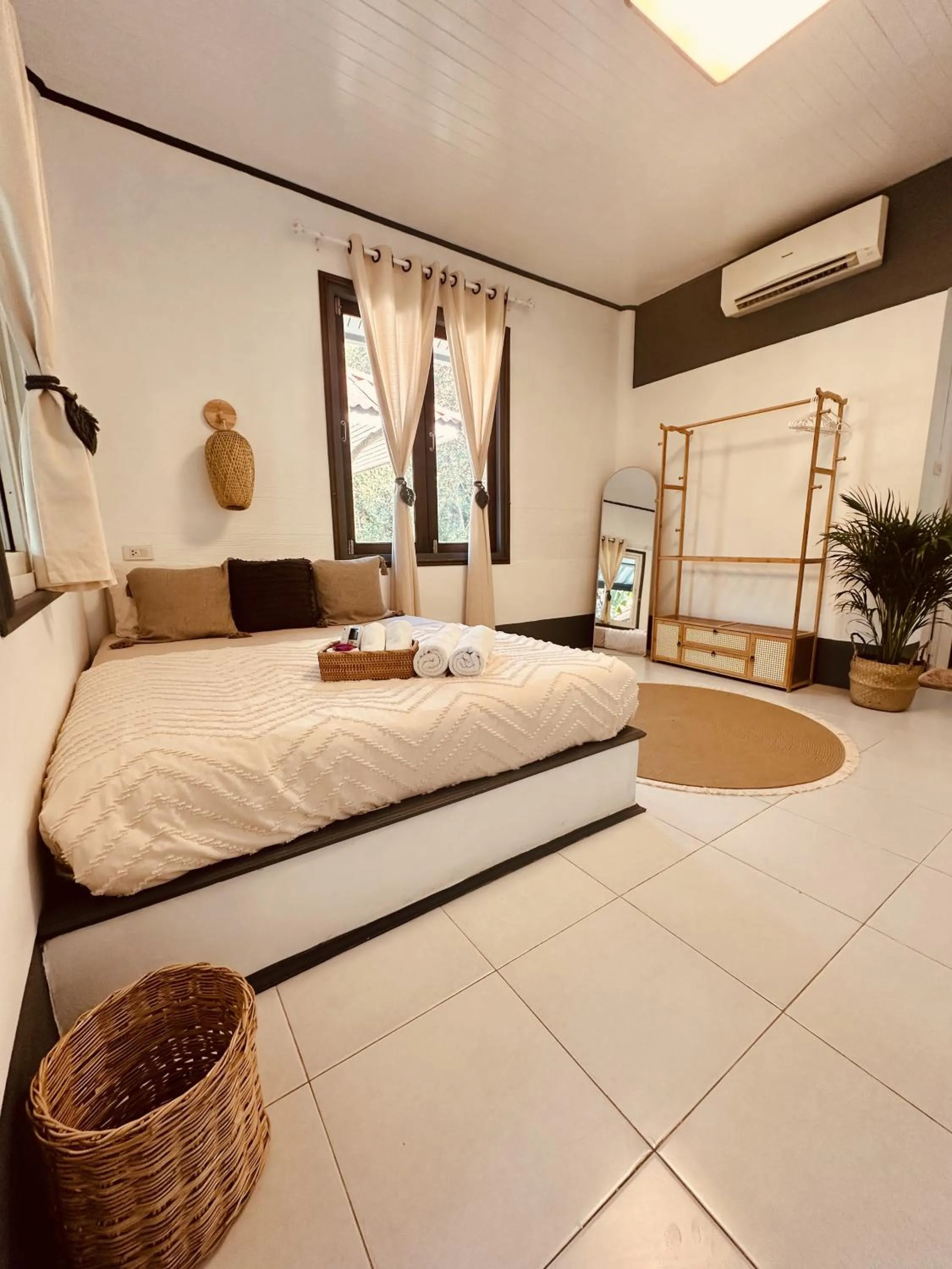 Bed in Koh Kood Garden House