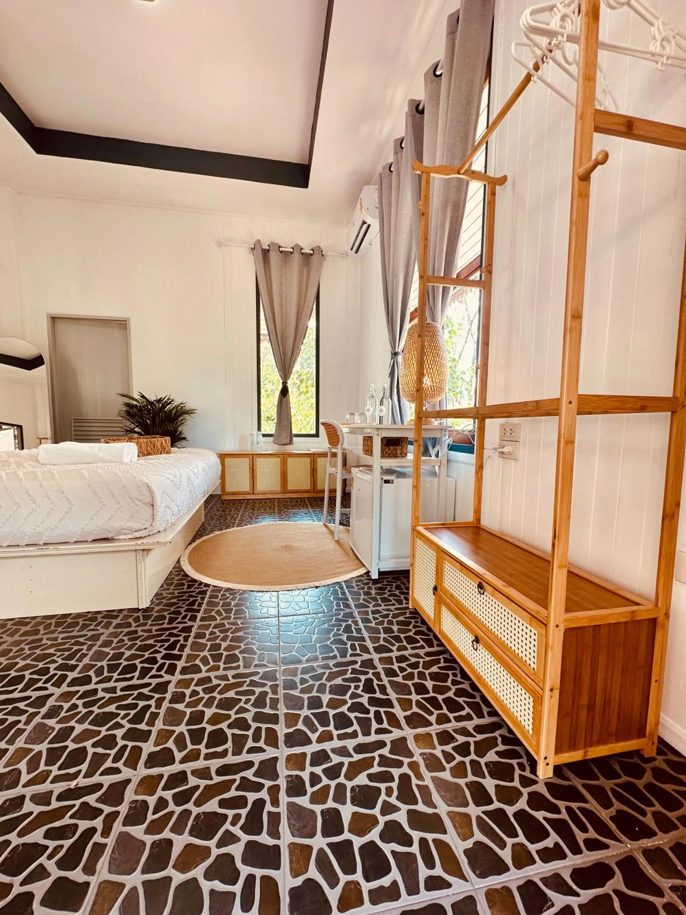 Photo of the whole room, Bed in Koh Kood Garden House