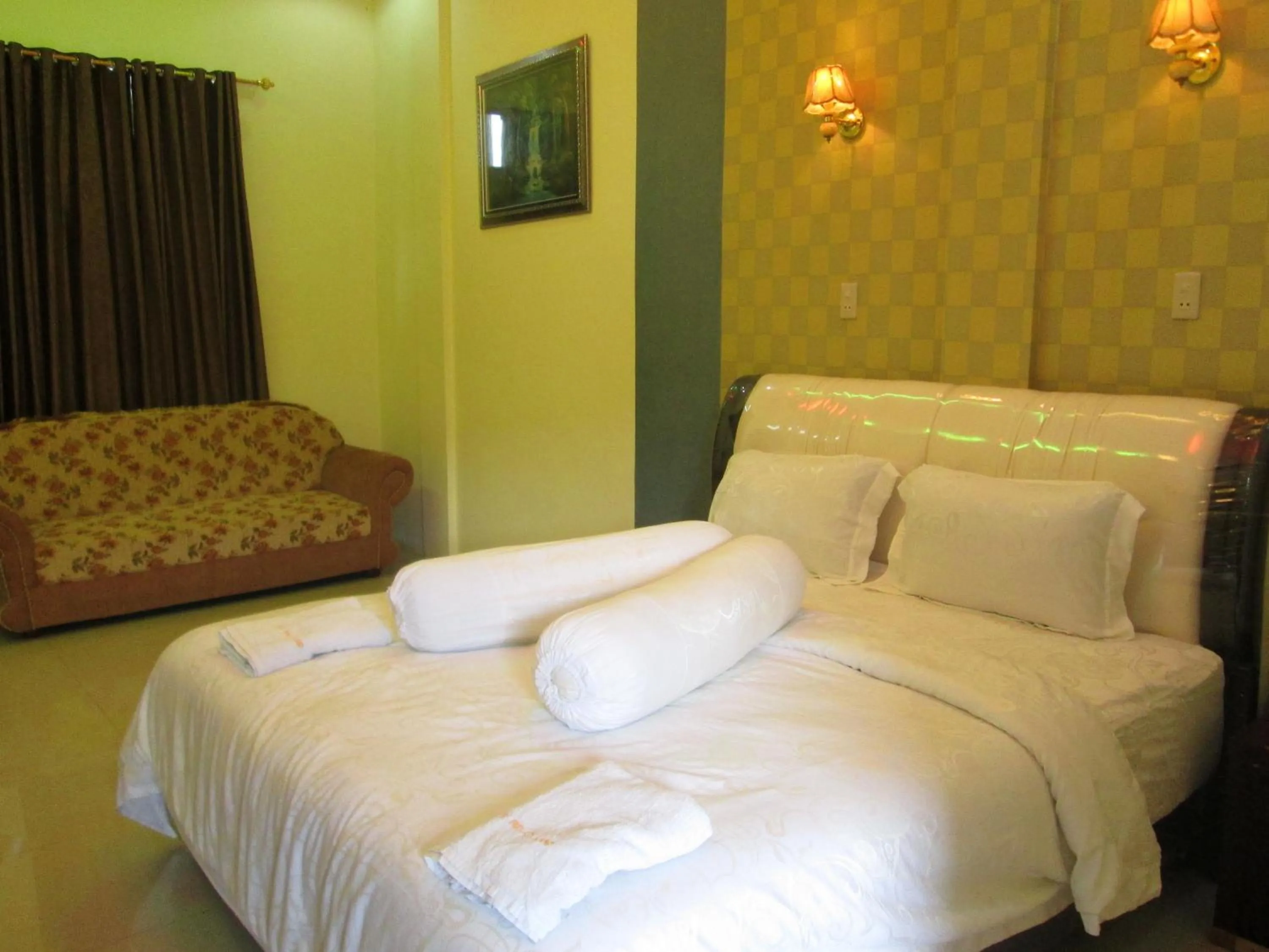 Photo of the whole room, Bed in Permata Land Hotel & Resort