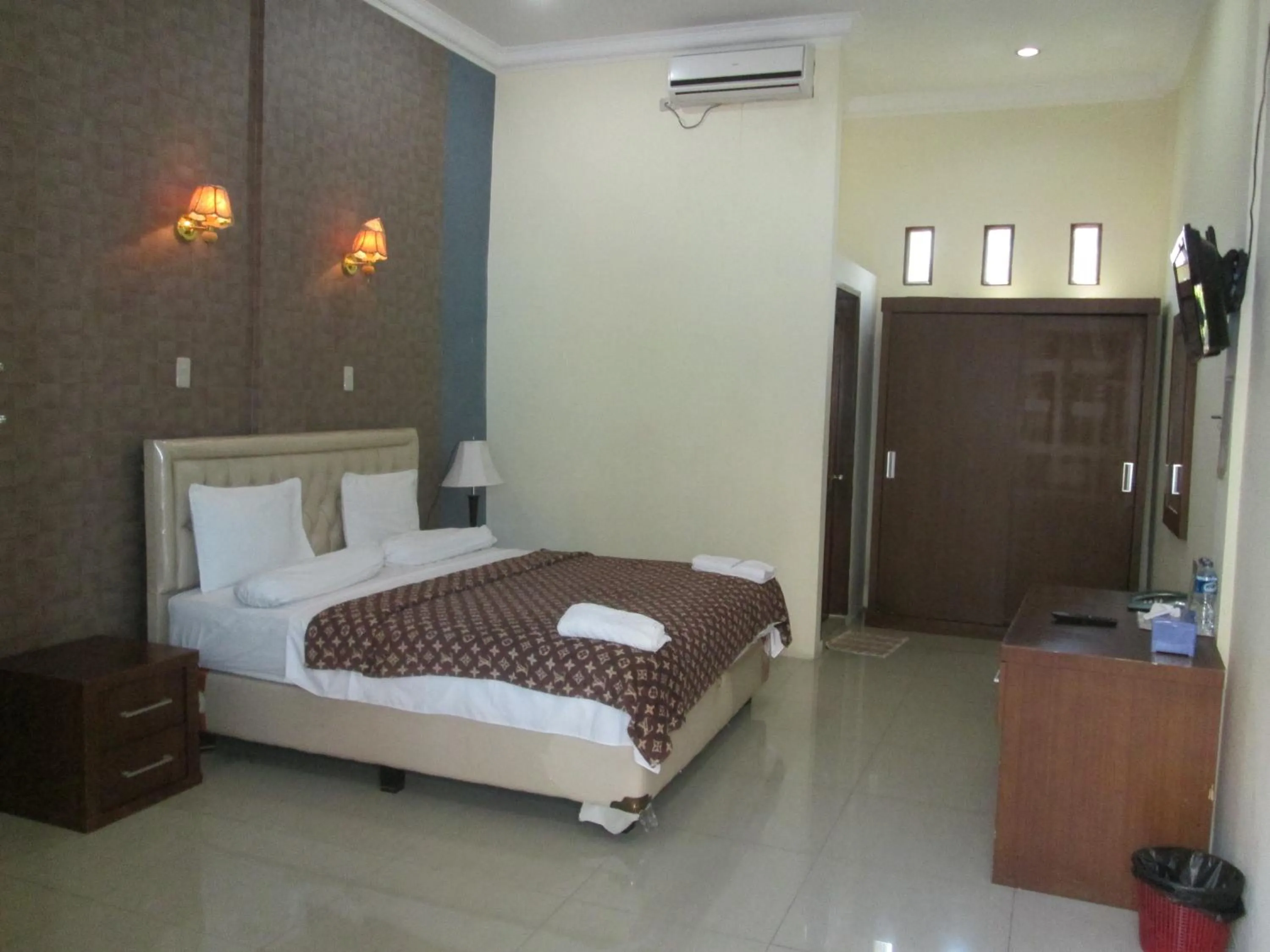 Bed in Permata Land Hotel & Resort