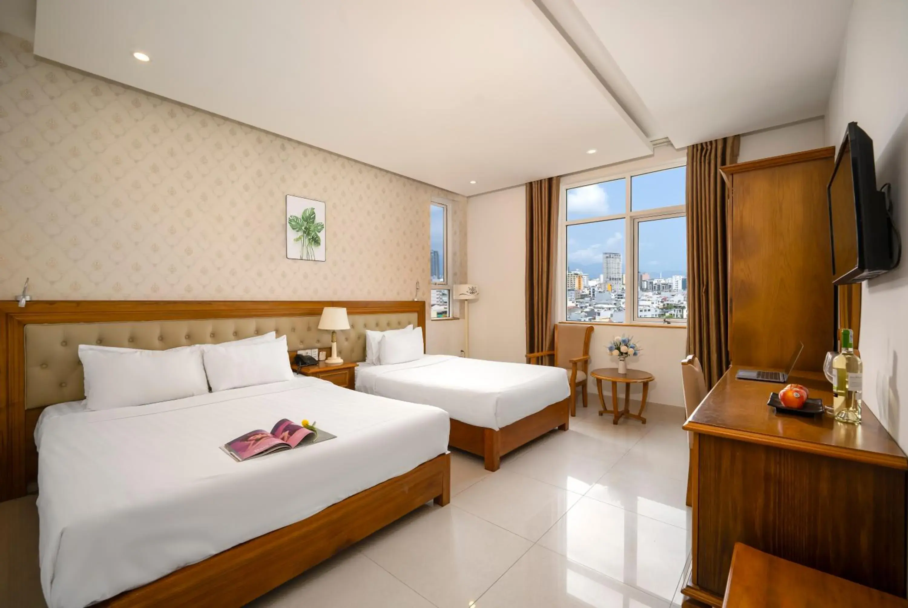 Triple Room in Royal Family Hotel Triple Room in Royal Family Hotel