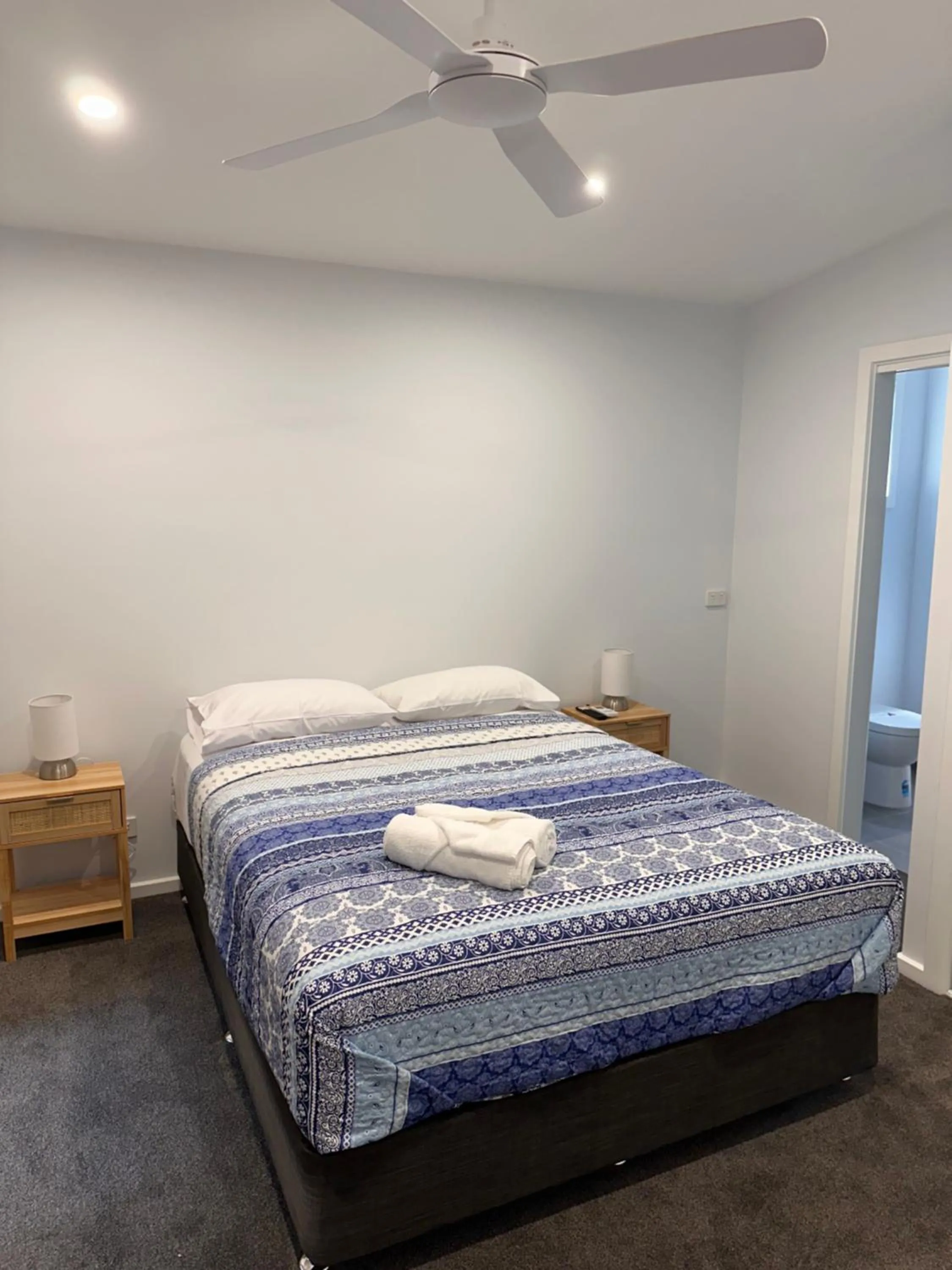 Bedroom, Bed in Bundalong Villas