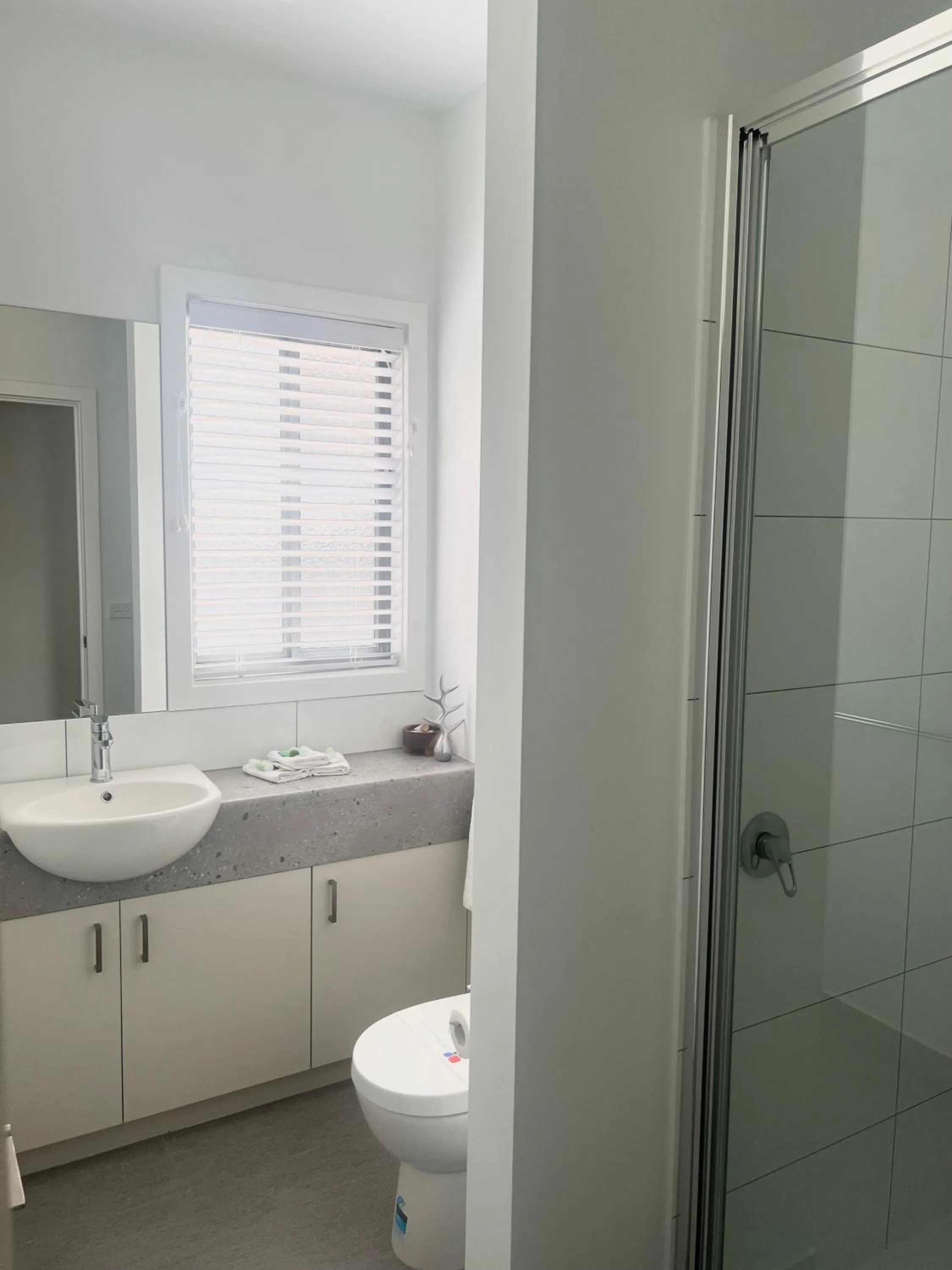 Bathroom in Bundalong Villas