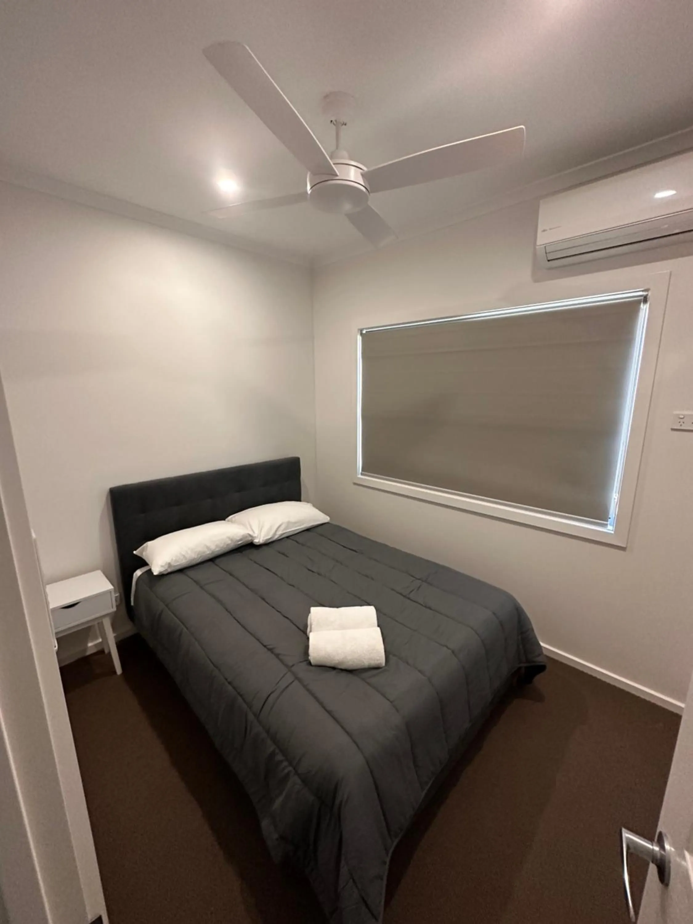Bedroom, Bed in Bundalong Villas