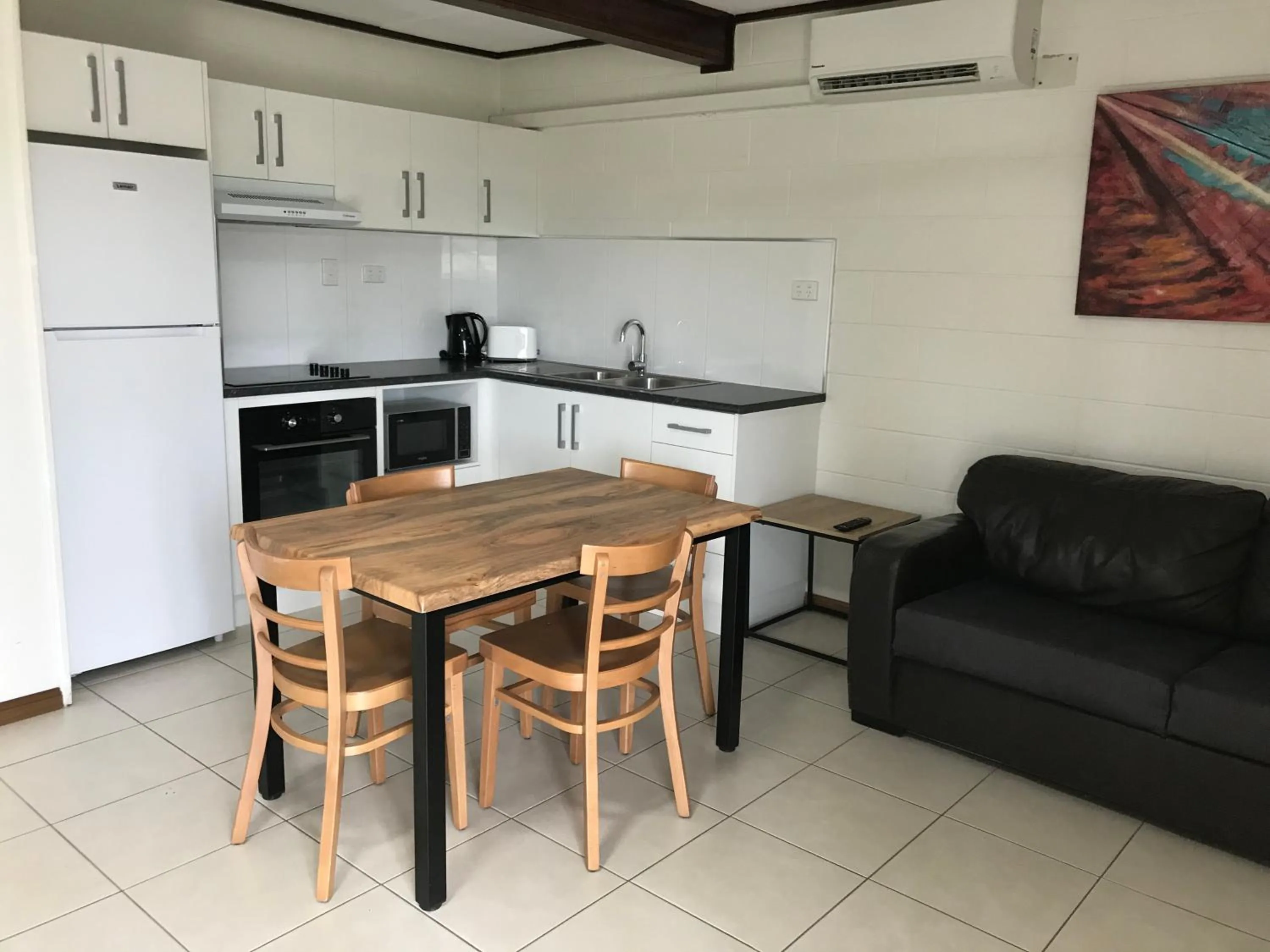 Kitchen or kitchenette in Ocean Breeze Units