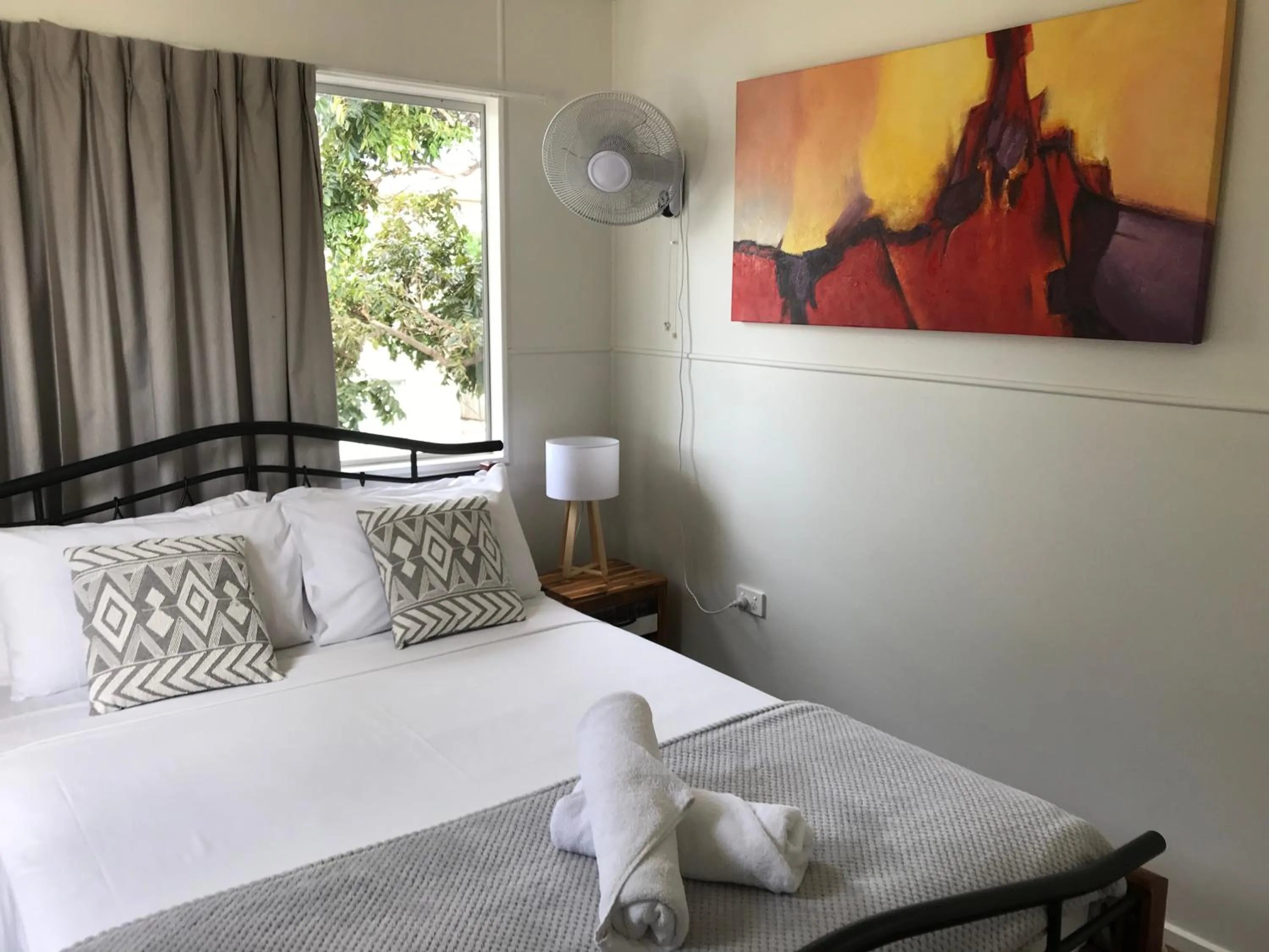 Bedroom, Bed in Ocean Breeze Units