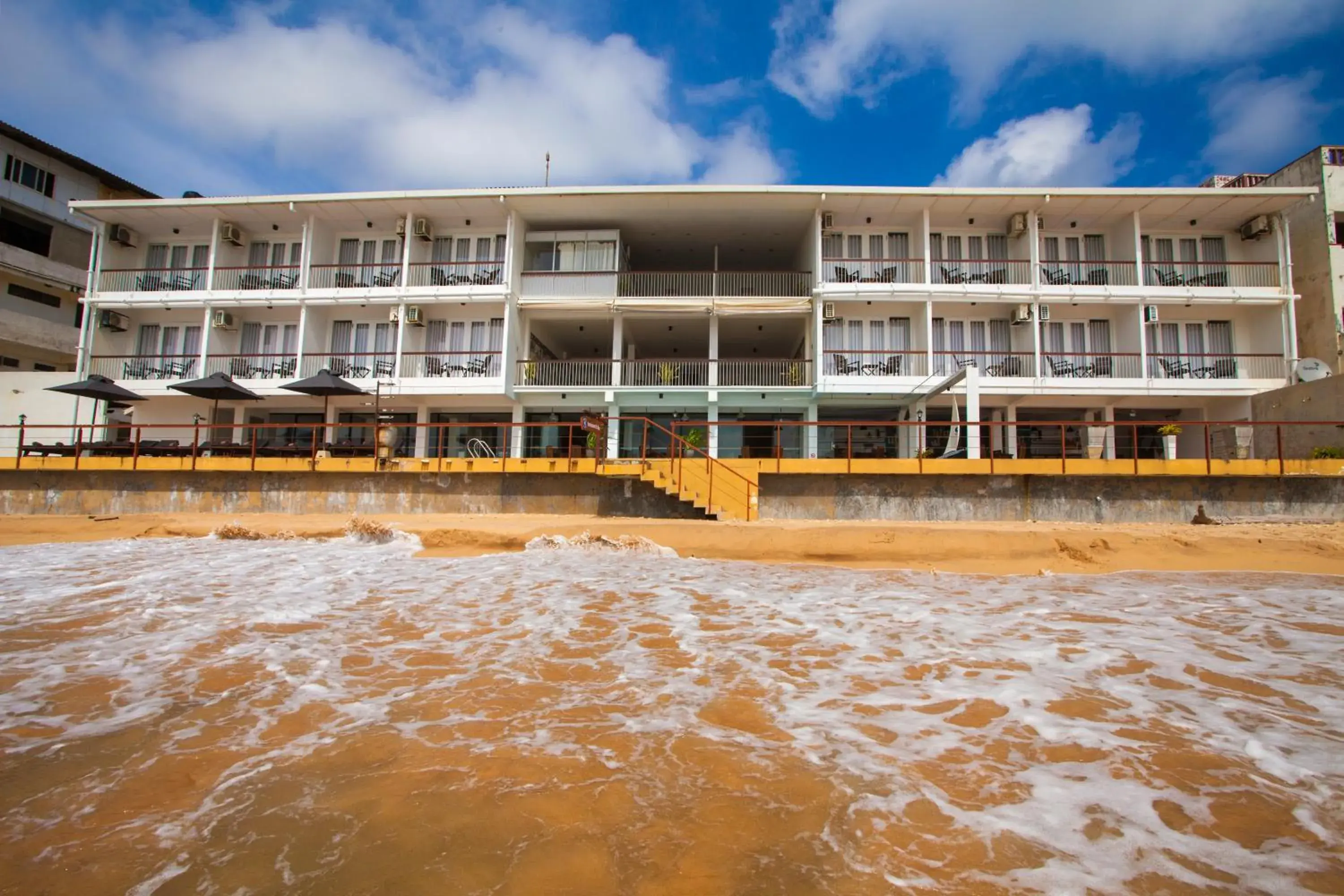 Property building in Coral Rock by Bansei Property building in Coral Rock by Bansei