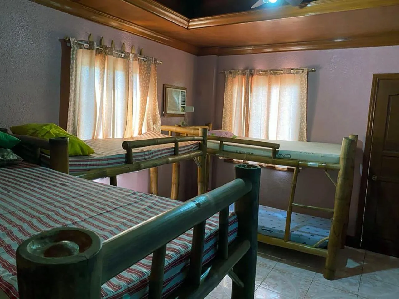 Bed in Cebu Guest Inn