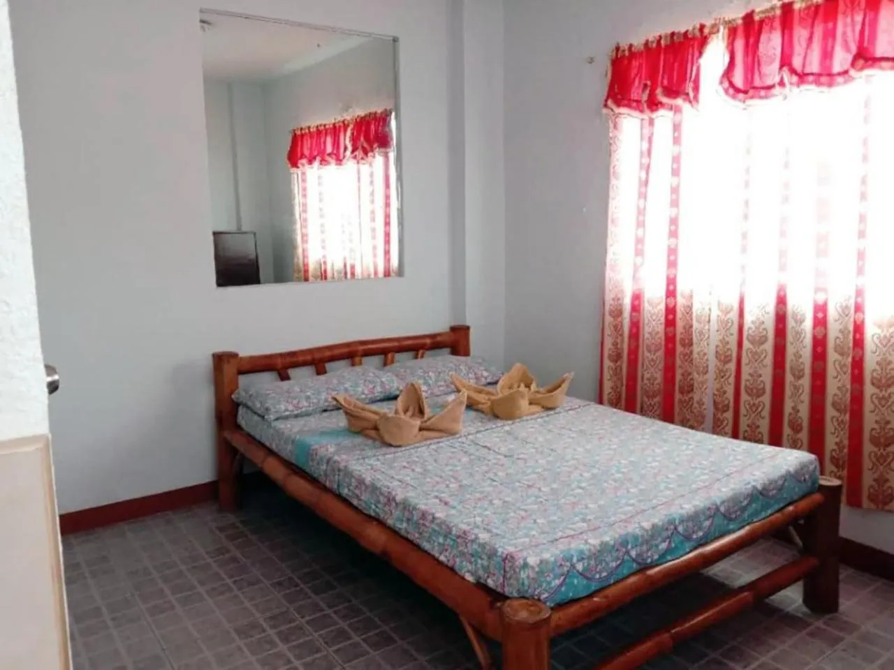 Bed in Cebu Guest Inn
