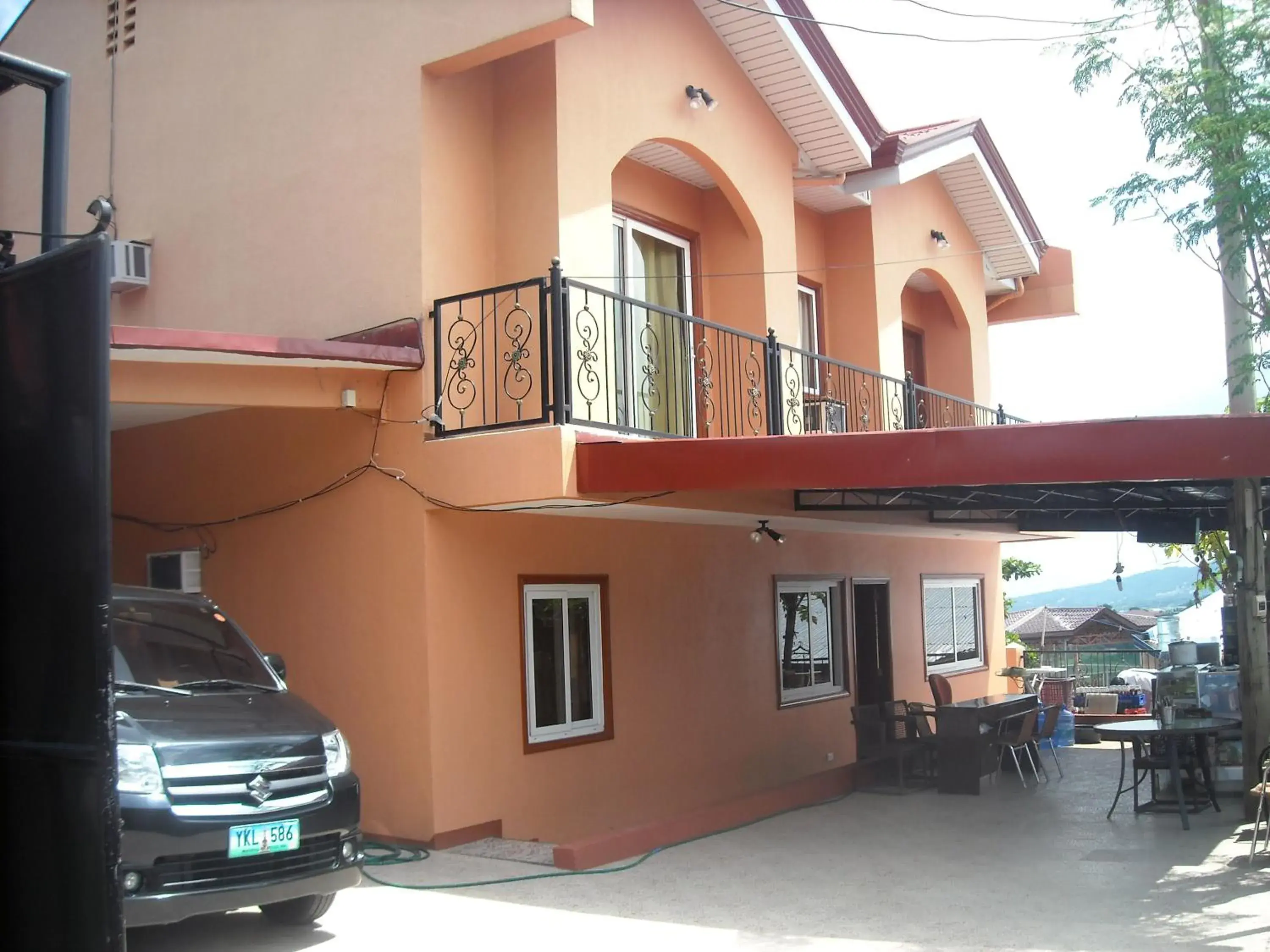Facade/entrance in Cebu Guest Inn Facade/entrance in Cebu Guest Inn