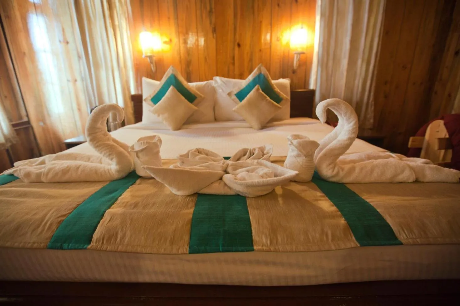 Bedroom, Bed in Symphony Palms Beach Resort And Spa