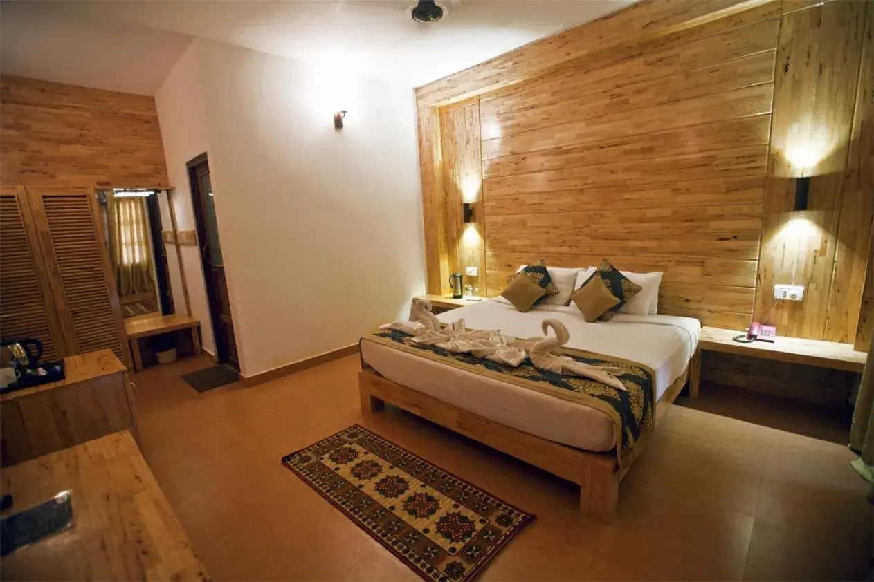 Bedroom, Bed in Symphony Palms Beach Resort And Spa Bedroom, Bed in Symphony Palms Beach Resort And Spa