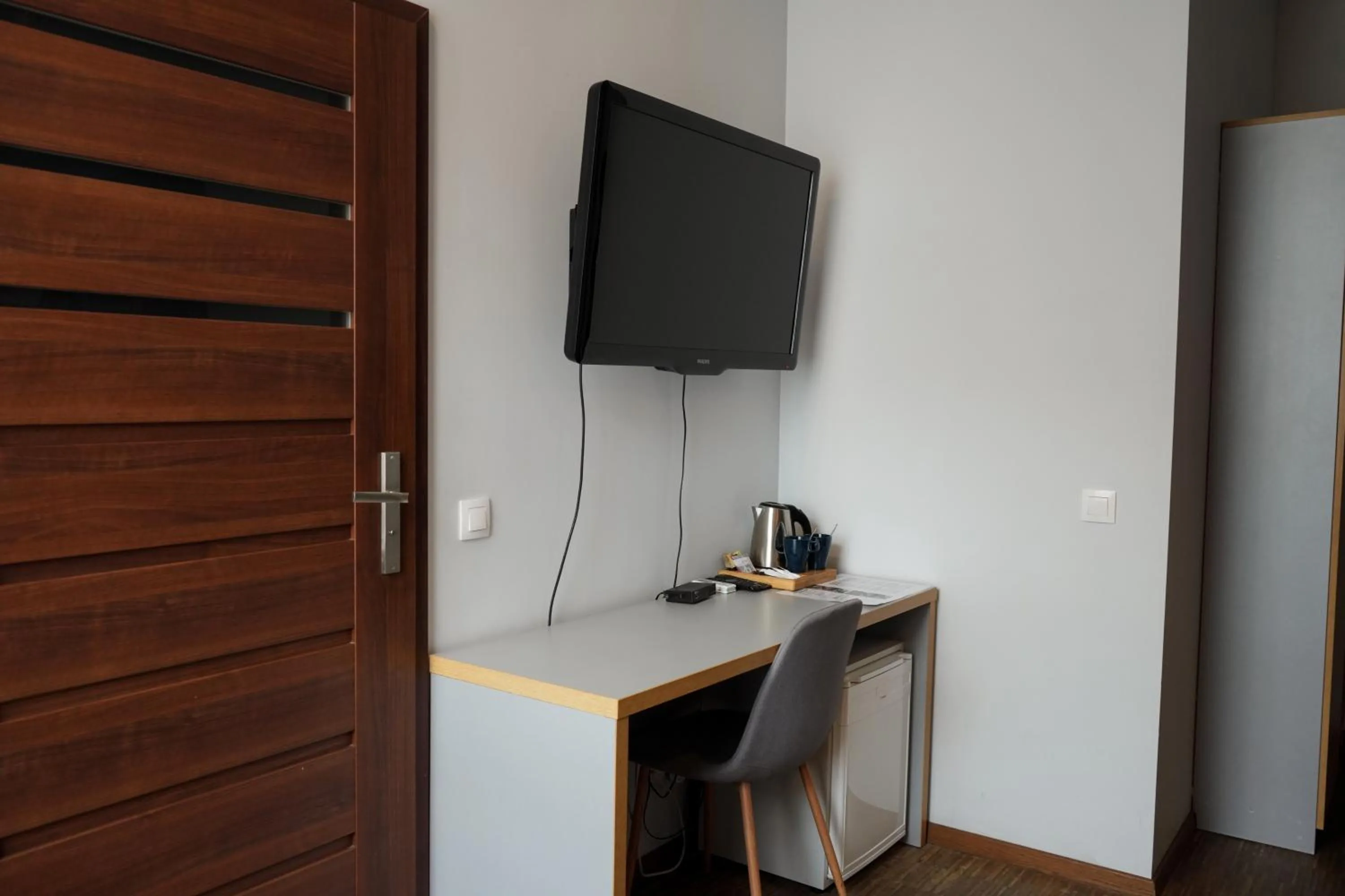 TV and multimedia in New Adler Bed & Breakfast