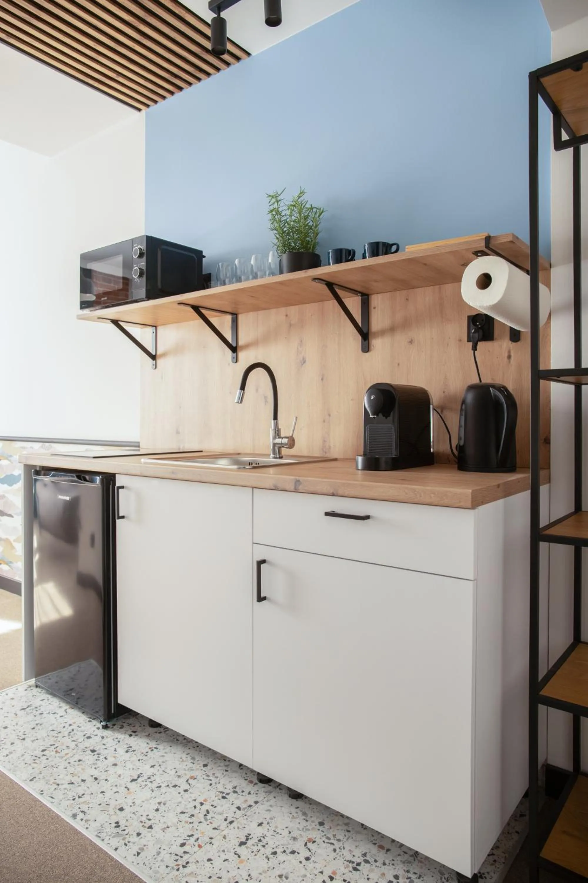 Kitchen or kitchenette in New Adler Bed & Breakfast