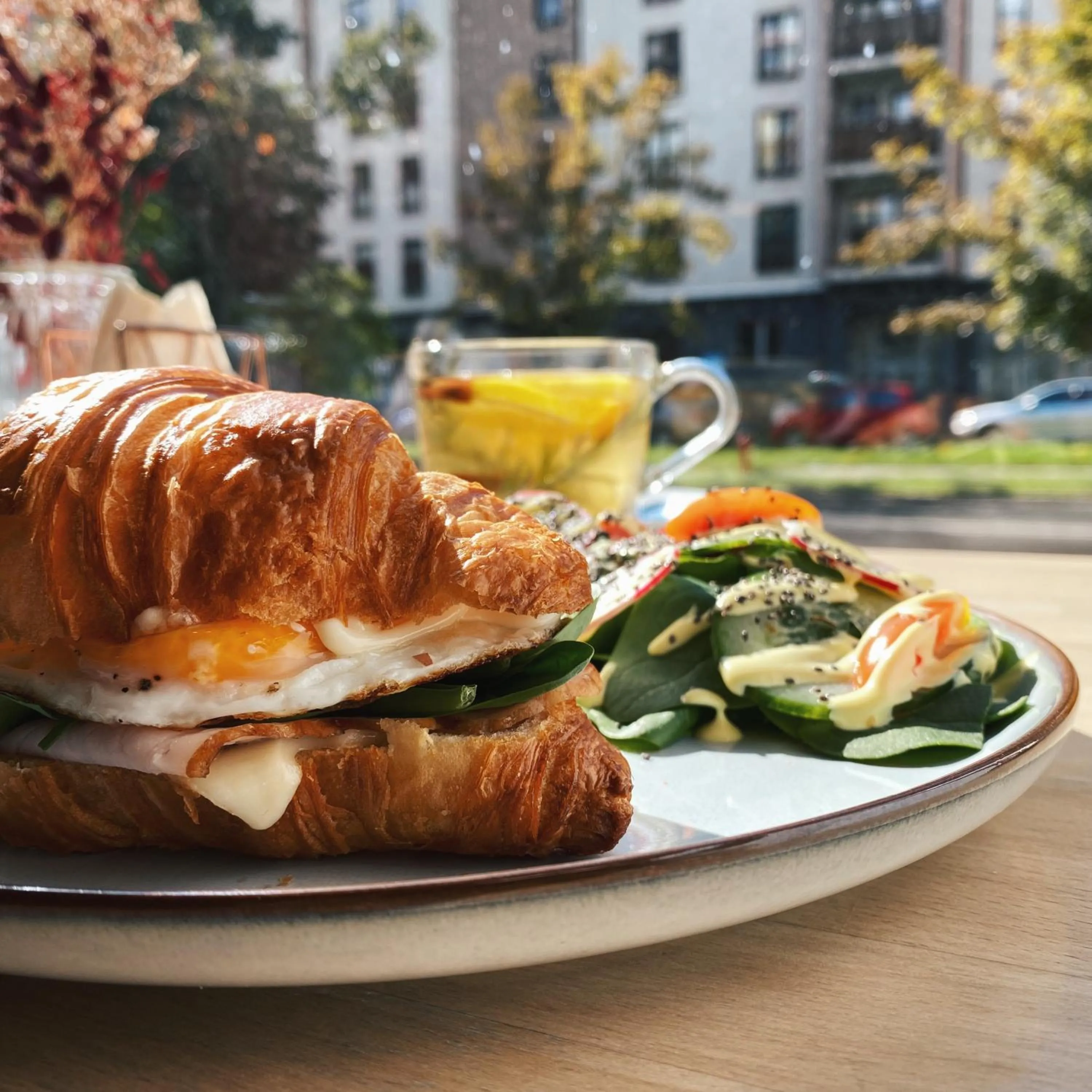 Food and drinks in New Adler Bed & Breakfast