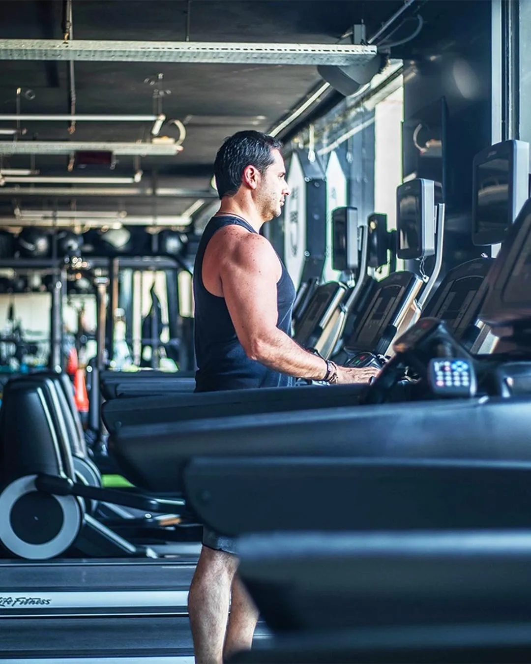 Fitness centre/facilities in 1866 Court & Suites Hotel