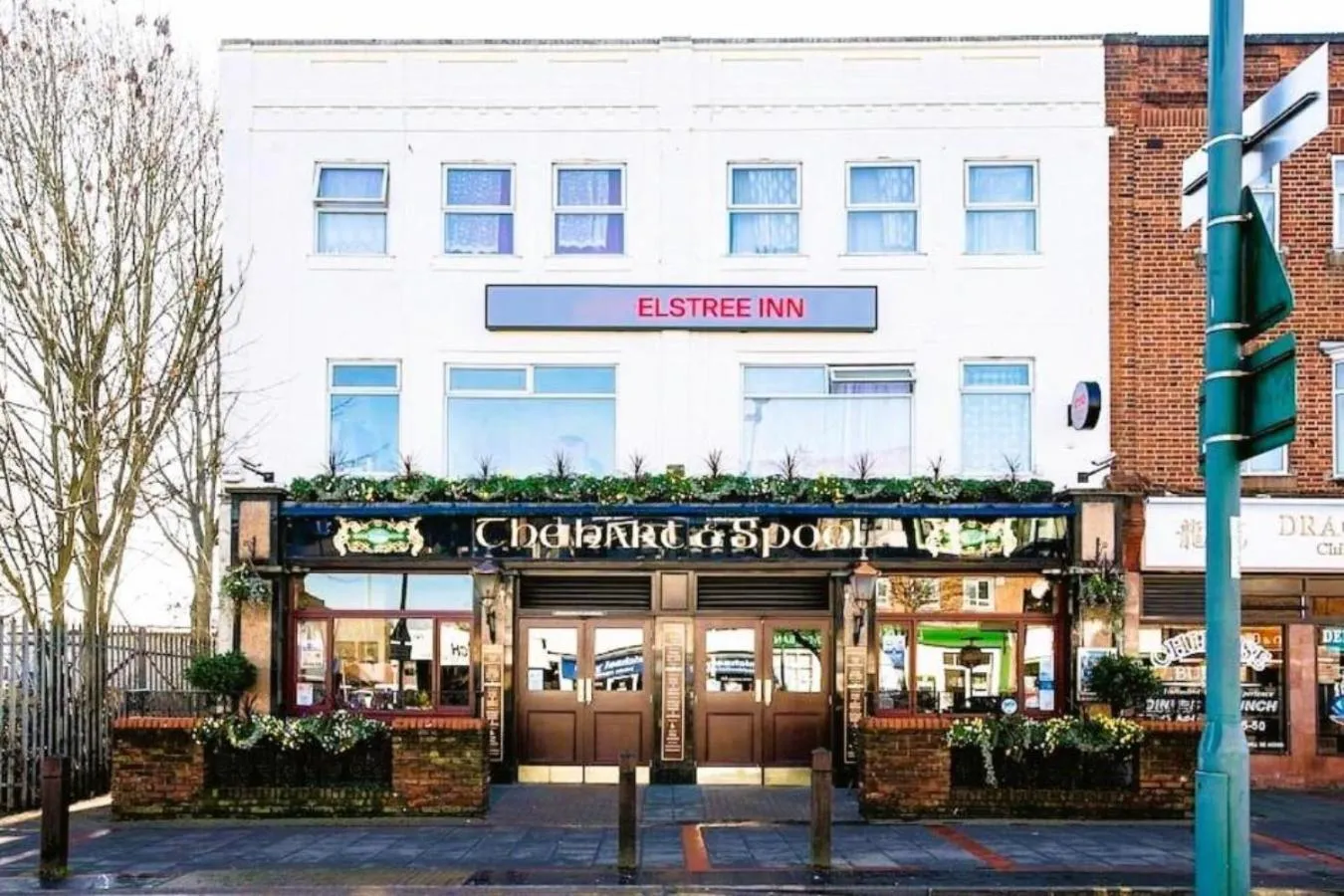 Property building in Elstree Inn