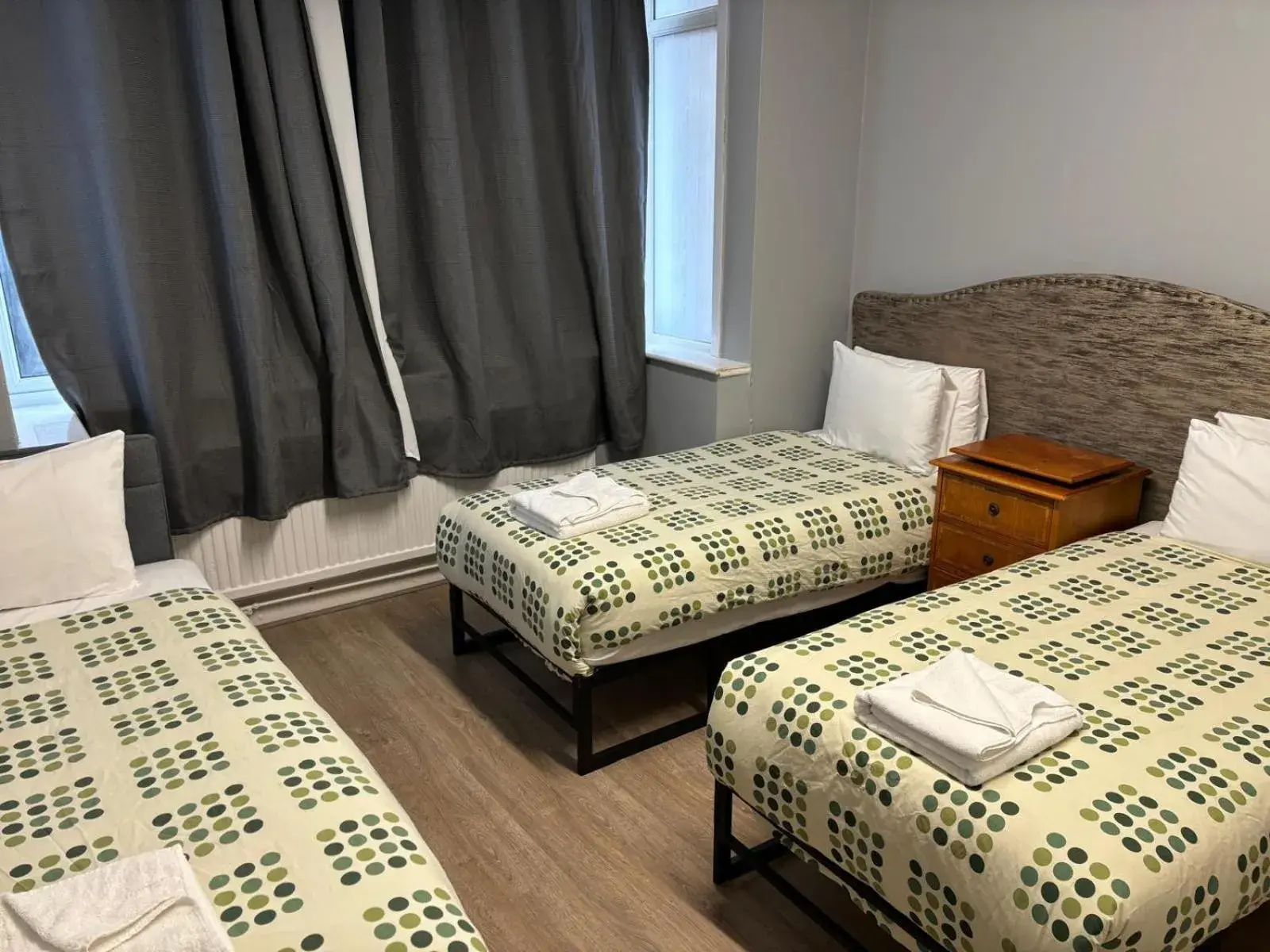 Bedroom, Bed in Elstree Inn Bedroom, Bed in Elstree Inn