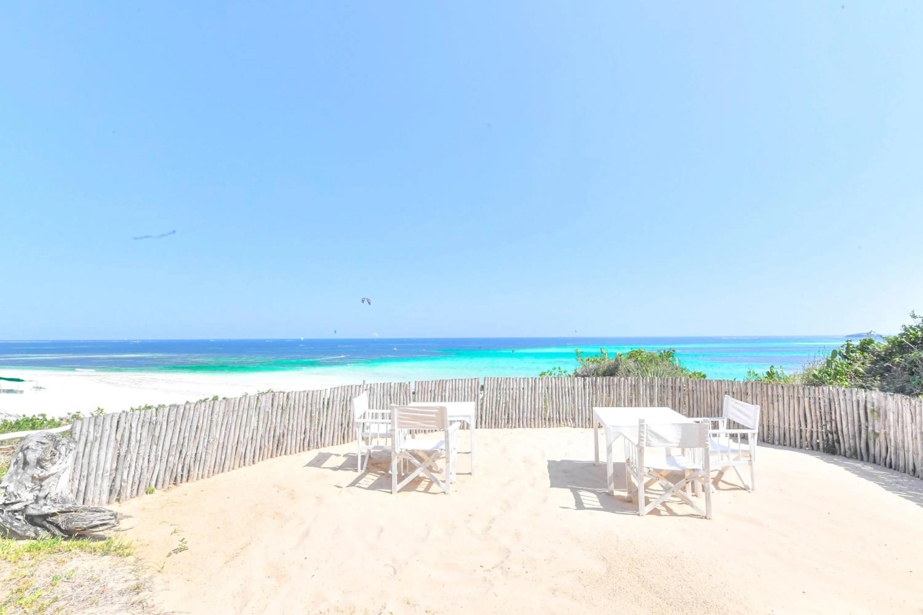 Restaurant/places to eat in Kobe Suite Resort