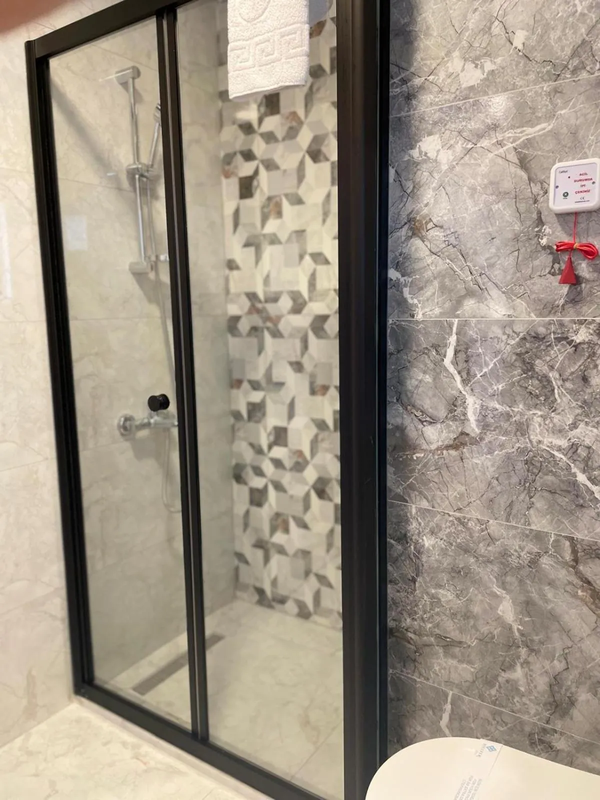 Shower in By Otel Nilüfer